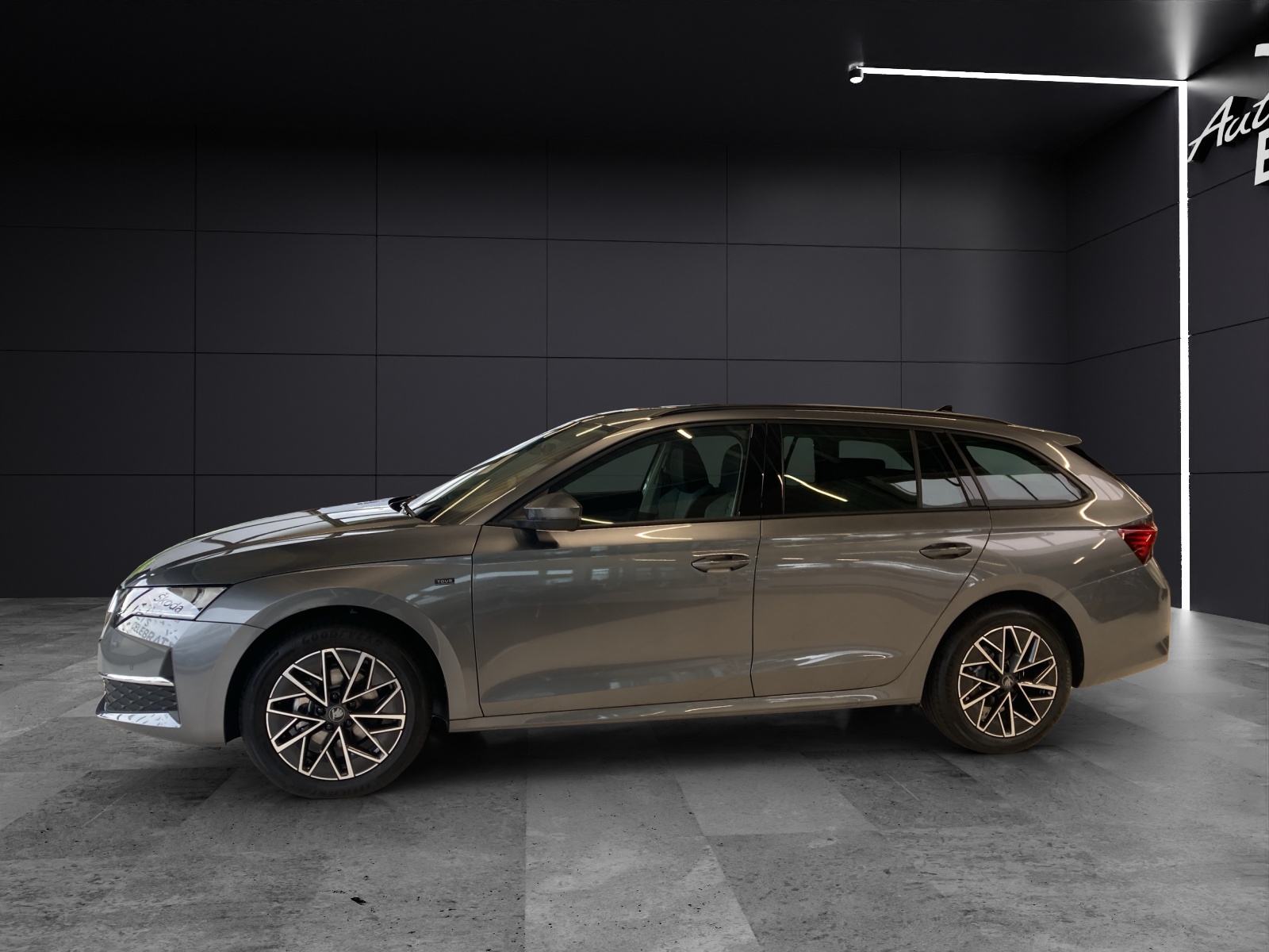 Fahrzeugabbildung SKODA Octavia Combi TOUR 2.0 TDI 110 kW DSG NAVI SH AHZV ACC