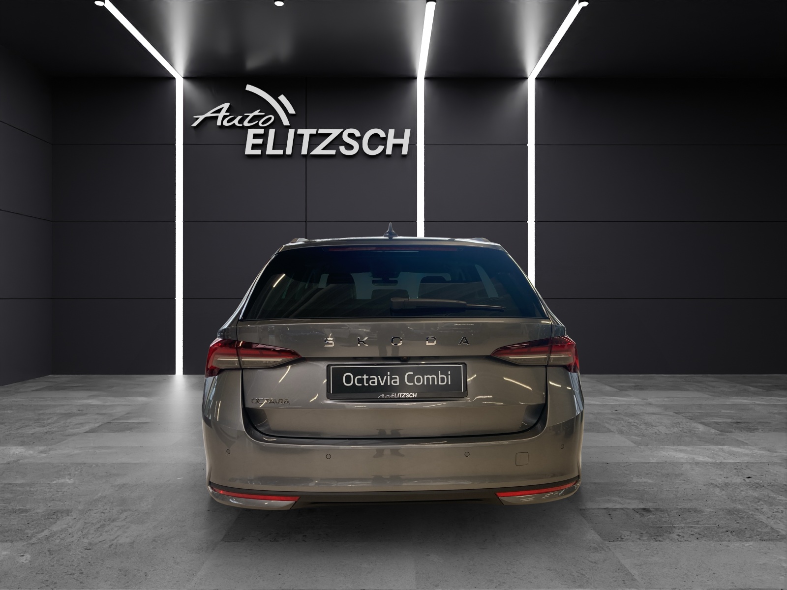 Fahrzeugabbildung SKODA Octavia Combi TOUR 2.0 TDI 110 kW DSG NAVI SH AHZV ACC