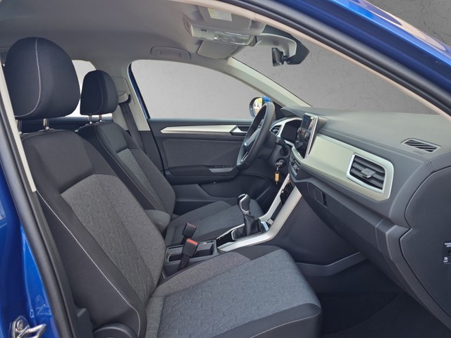 Fahrzeugabbildung Volkswagen T-Roc TSI Move AHK Navi LED AID ACC Park-Assist SH LM