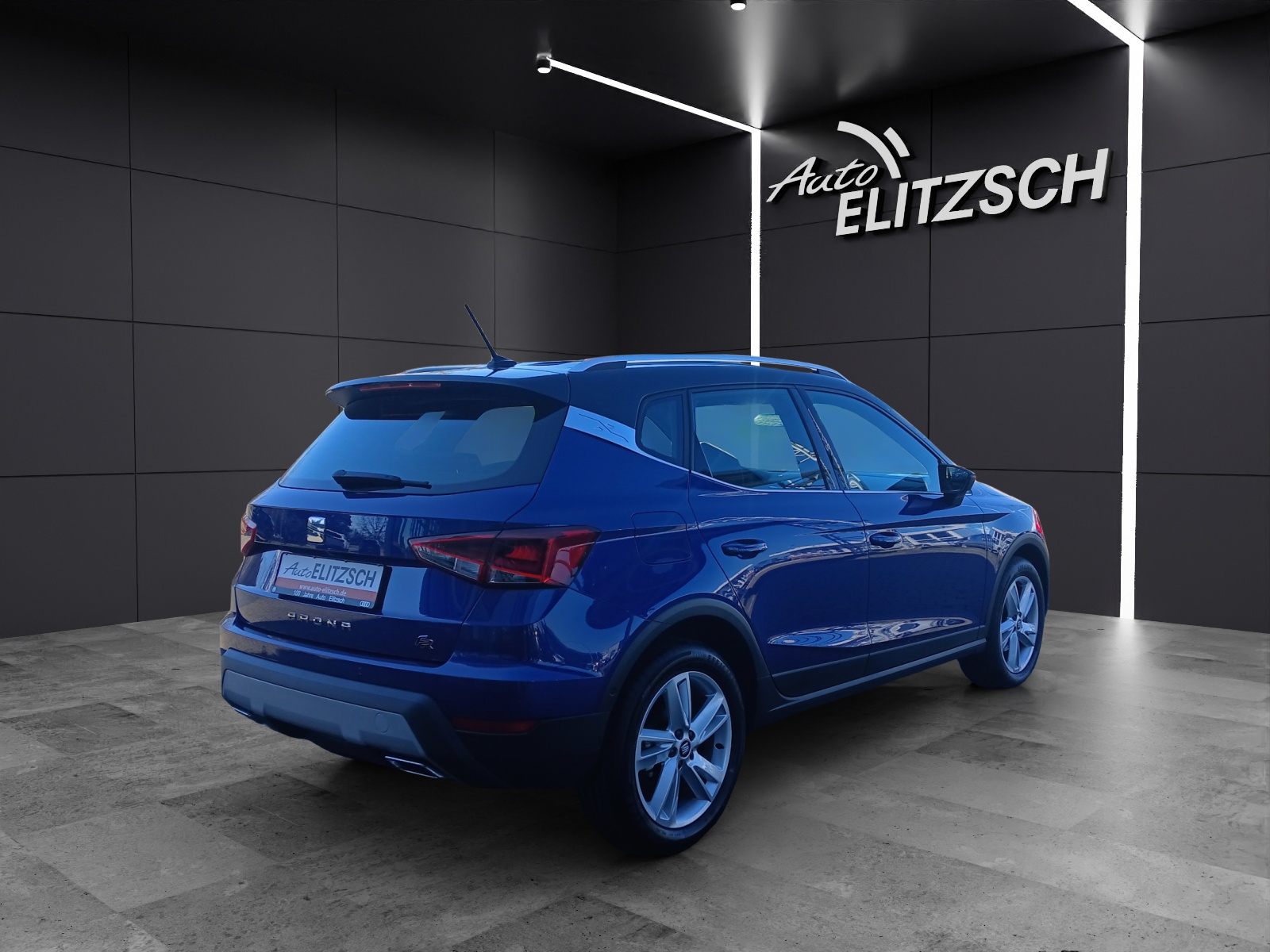 Fahrzeugabbildung SEAT Arona TSI FR Beats AHK PDC ACC LED Navi Kamera