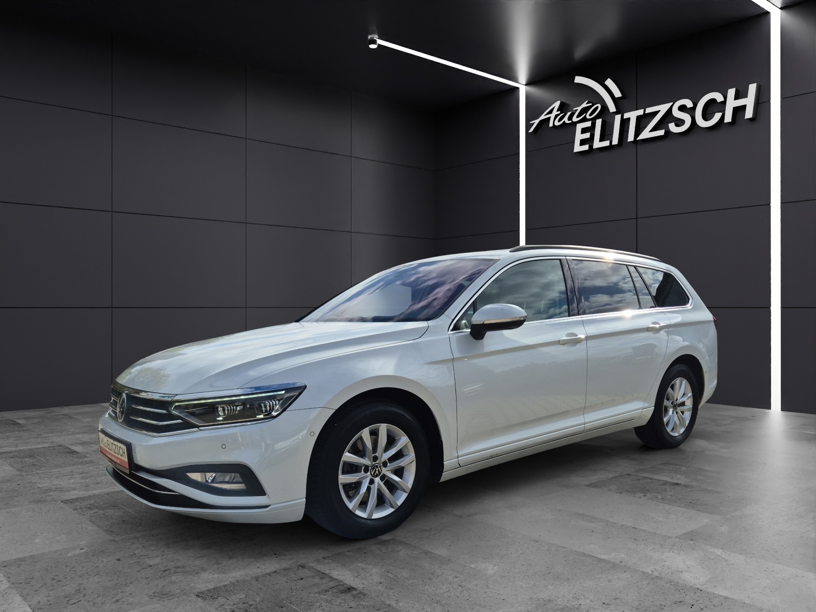 Fahrzeugabbildung Volkswagen Passat Variant TDI Business DSG Matrix AHK Navi Pano ACC RFK SH