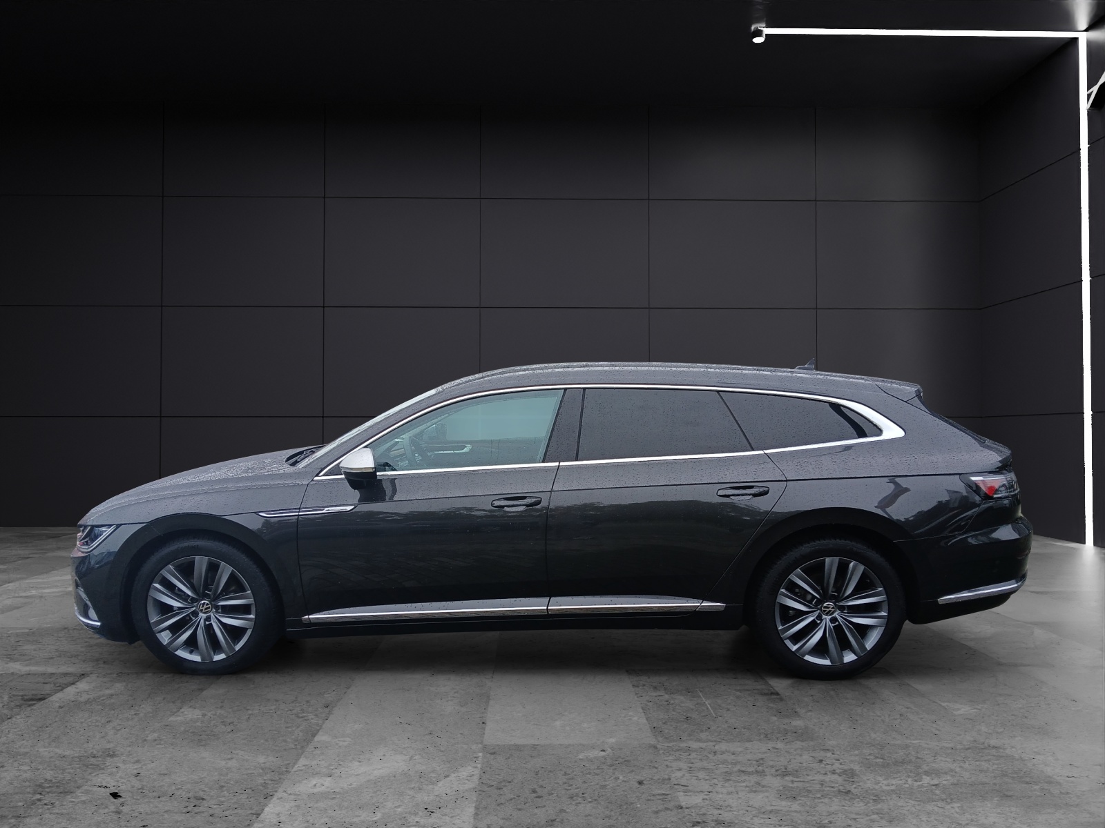 Fahrzeugabbildung Volkswagen Arteon SB TDI Elegance DSG LED AHK Navi AID ACC RFK SH
