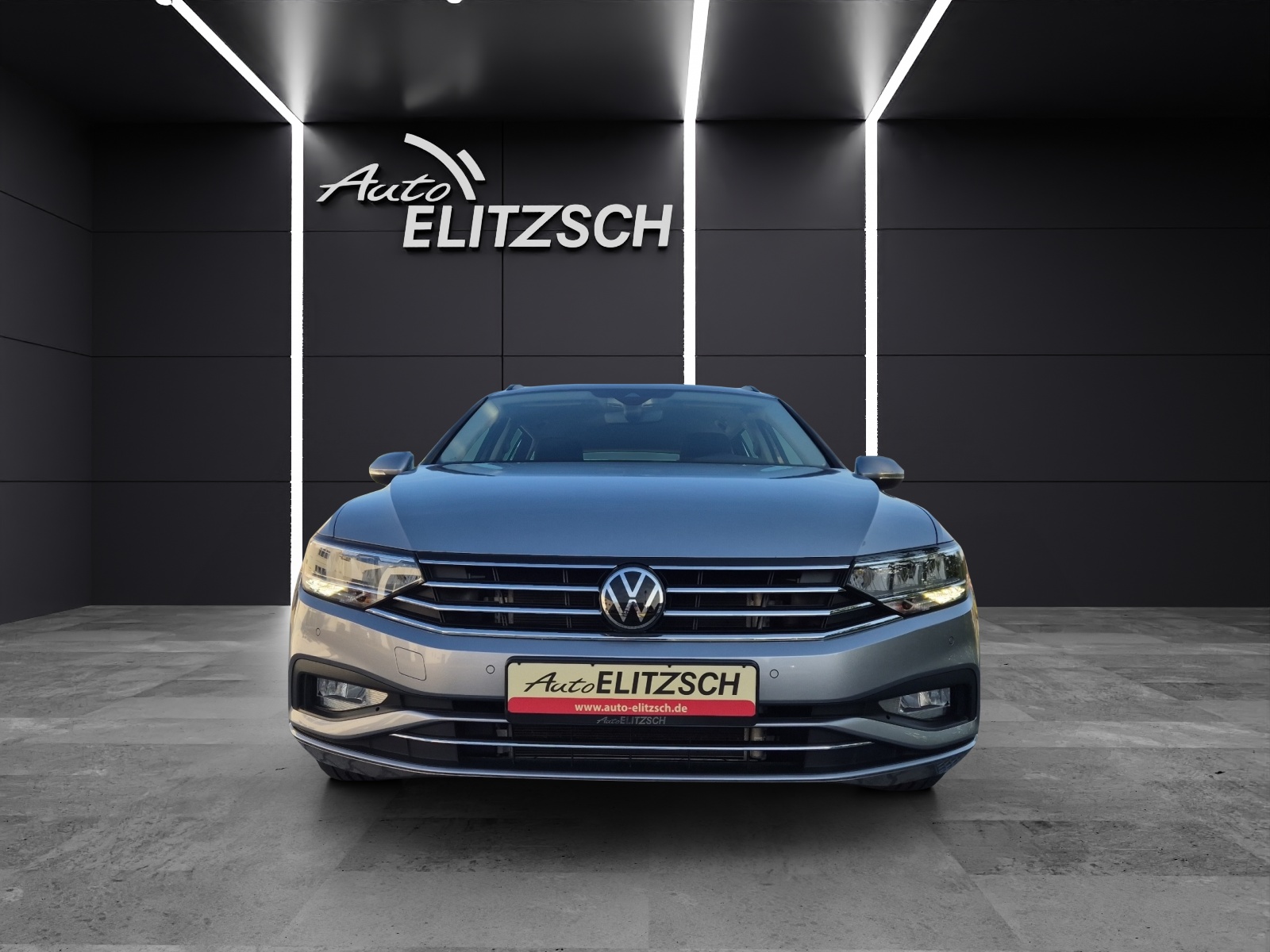 Fahrzeugabbildung Volkswagen Passat Variant TDI Business DSG 4M LED AHK Navi ACC RFK SH