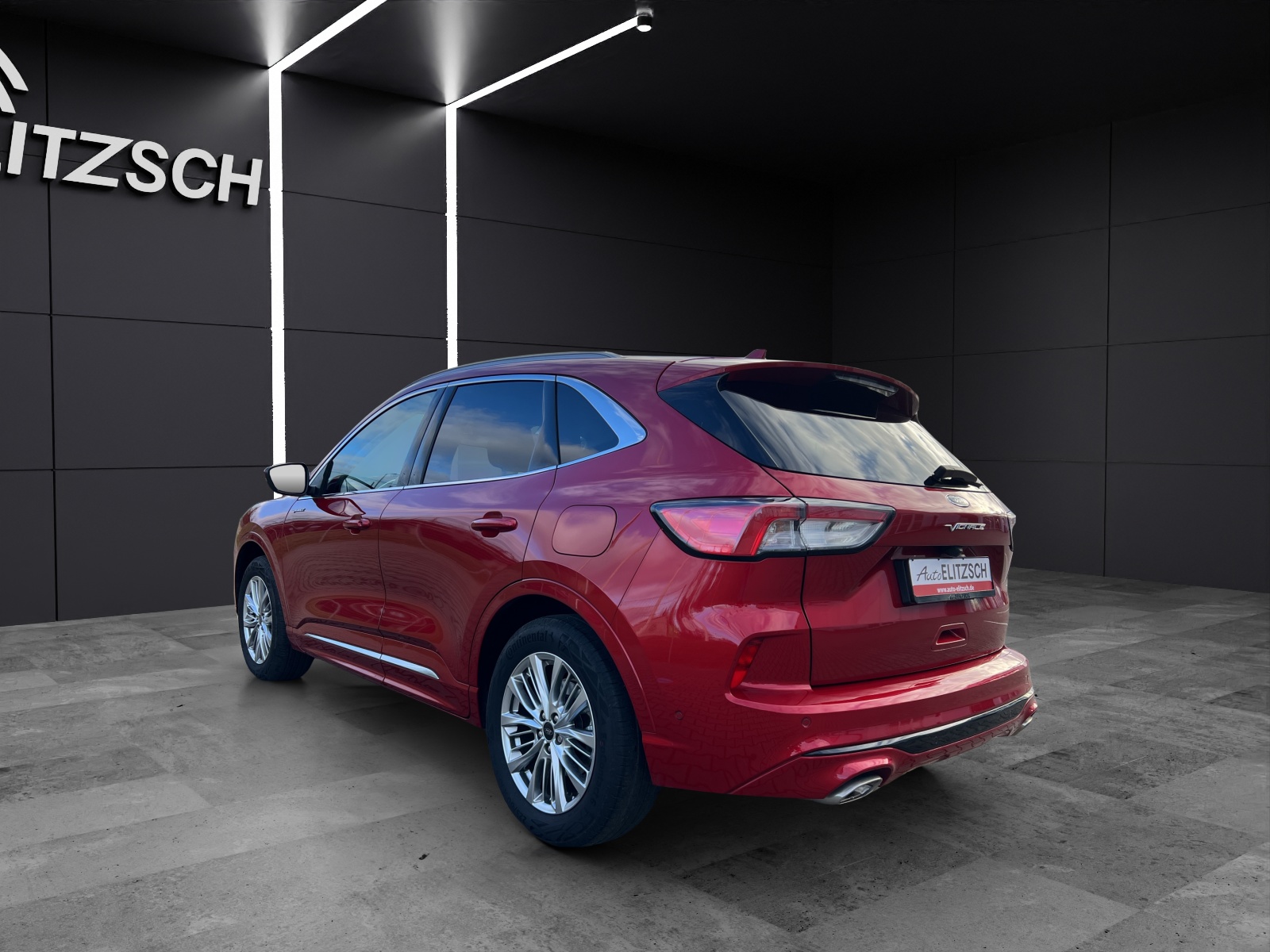 Fahrzeugabbildung Ford Kuga Vignale Hybrid LED ACC AHK SH HuD PDC DAB Navi Klima