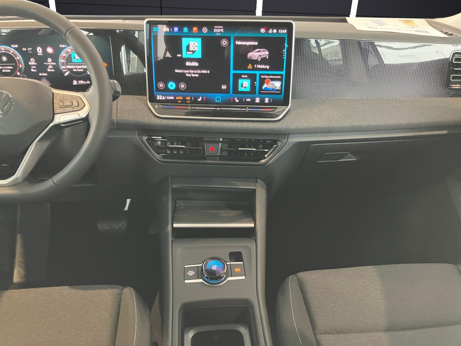 Fahrzeugabbildung Volkswagen Tiguan TSI AHZV LED DAB