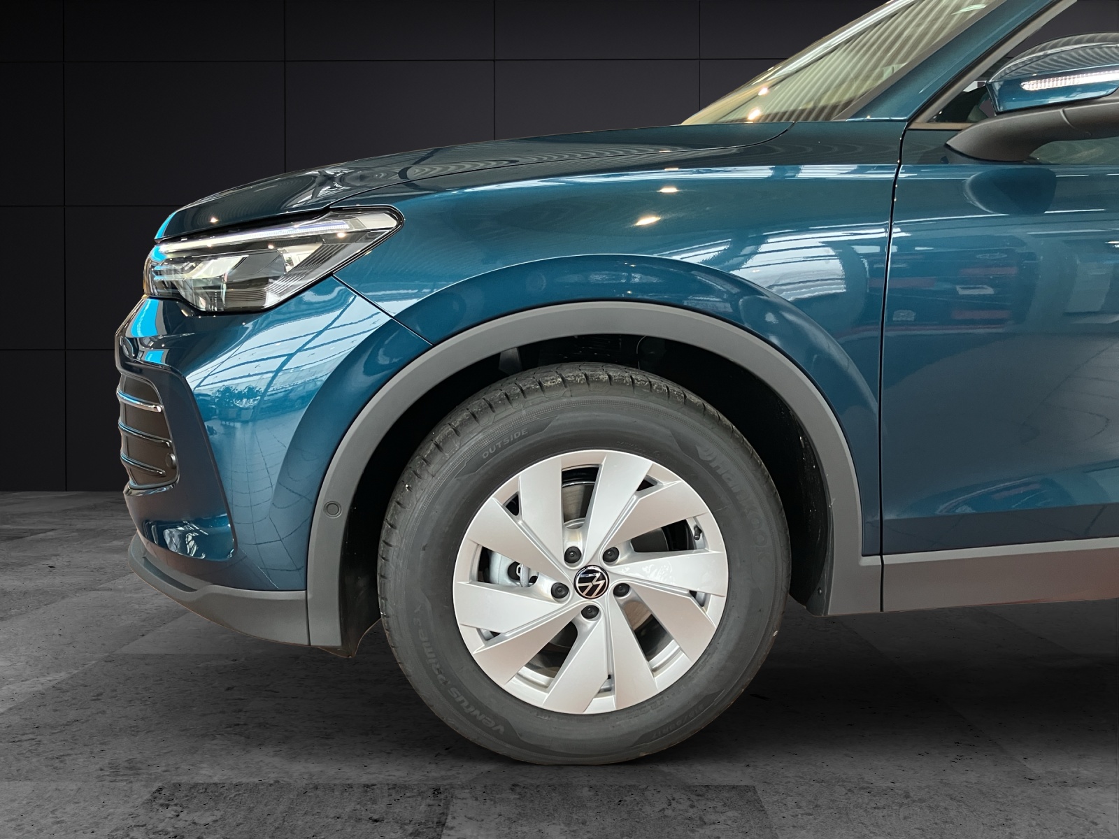 Fahrzeugabbildung Volkswagen Tiguan TSI AHZV LED DAB