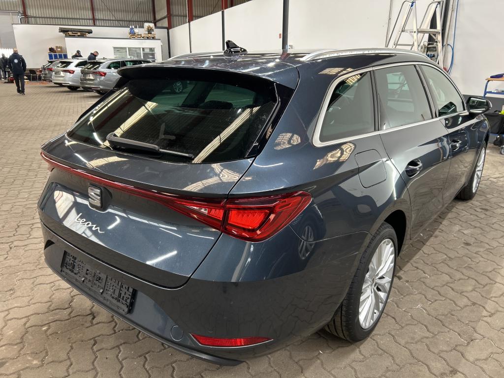 Fahrzeugabbildung SEAT Leon ST TSI Xcellence LED Navi ACC PDC SH LM