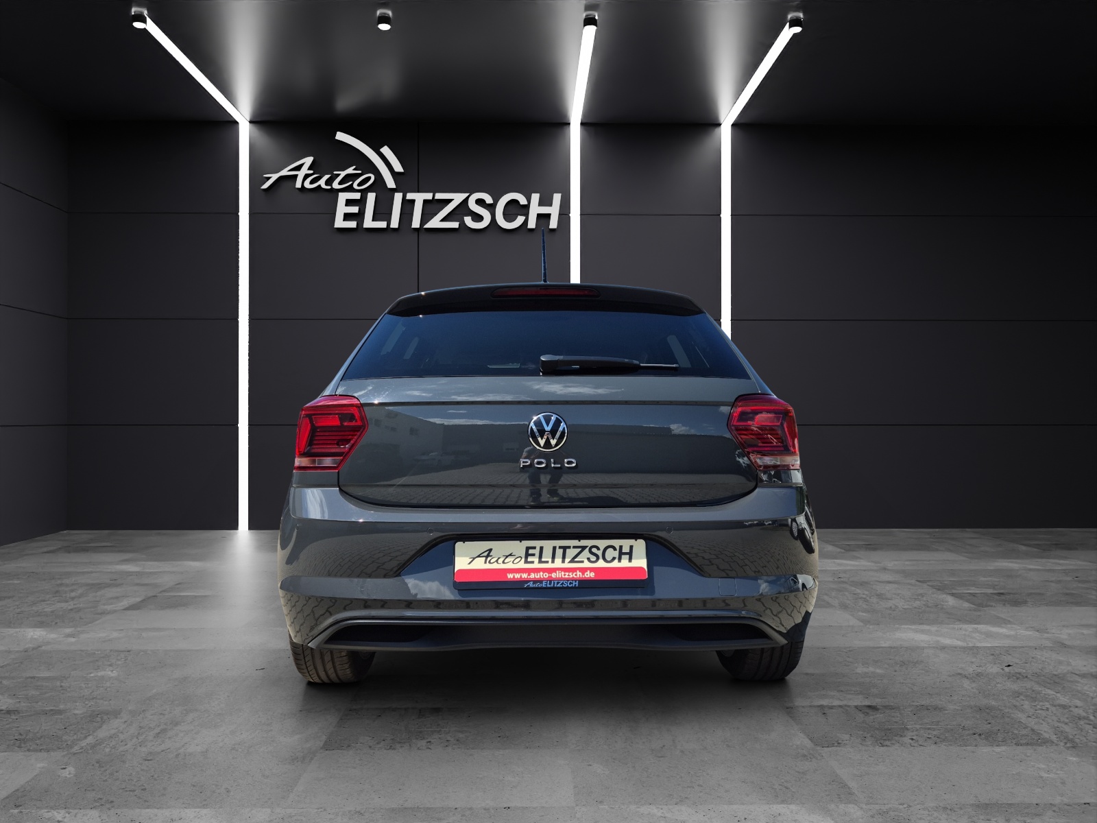 Fahrzeugabbildung Volkswagen Polo TSI DSG Highline Navi AID RFK SH LM
