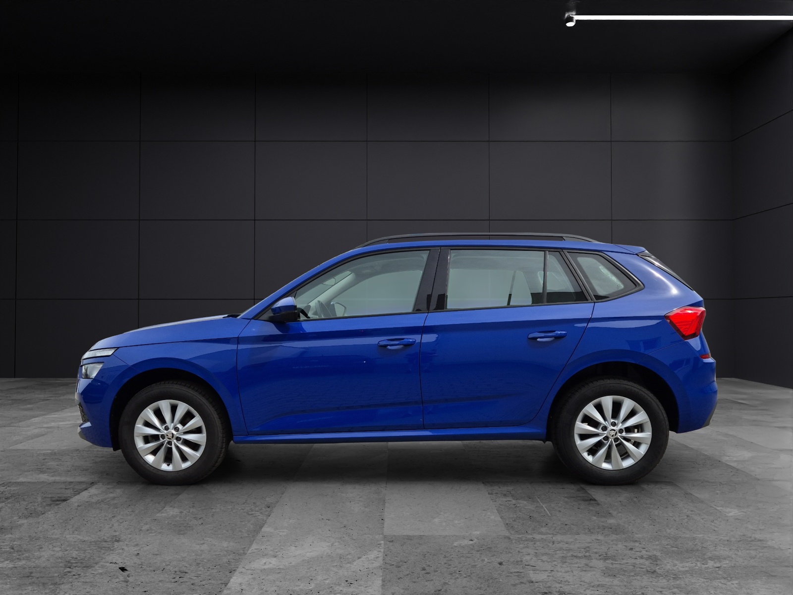 Fahrzeugabbildung SKODA Kamiq TSI Ambition DSG LED GRA PDC SH LM