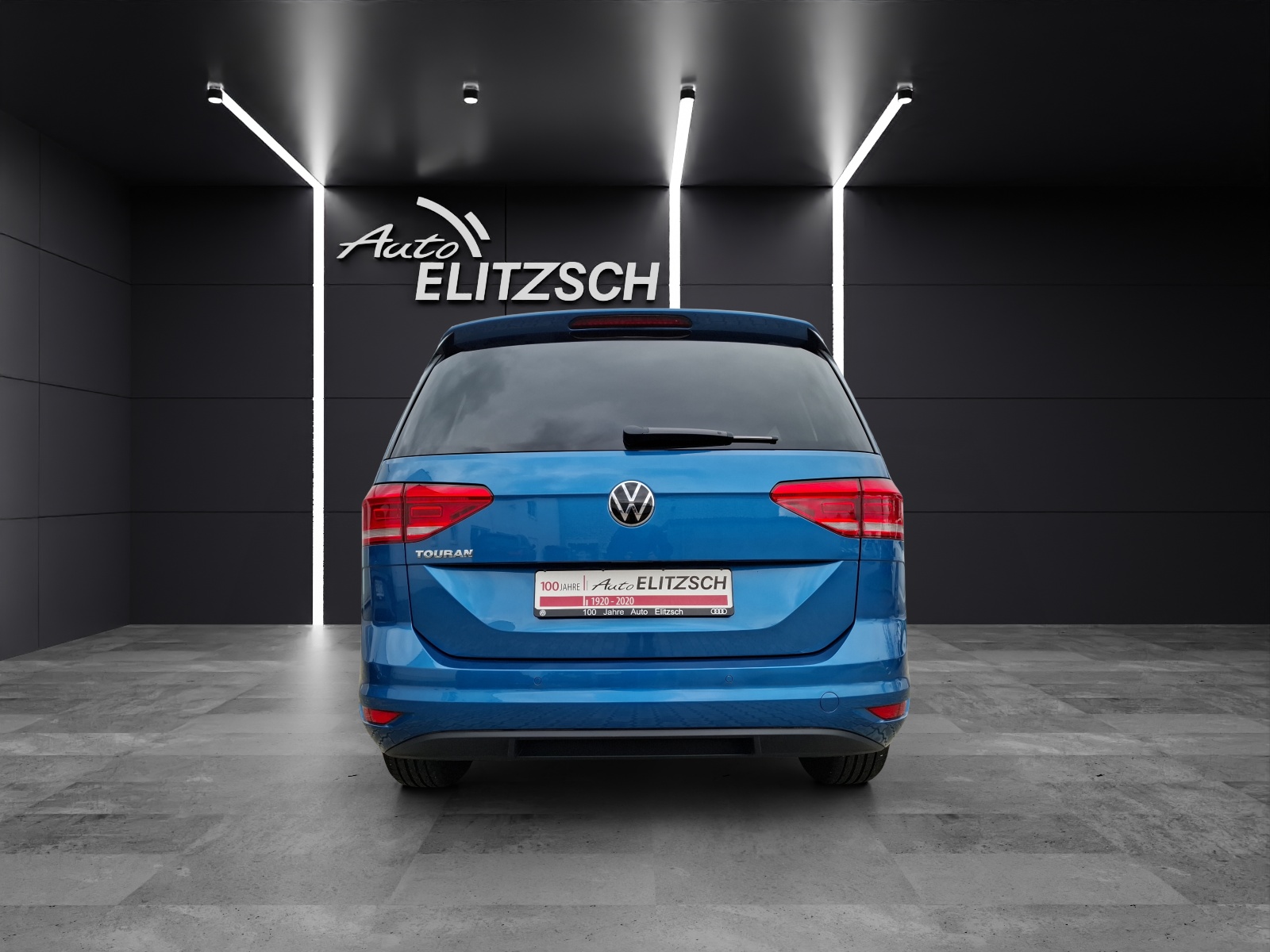 Fahrzeugabbildung Volkswagen Touran TSI Highline LED AHK Navi ACC PDC SH