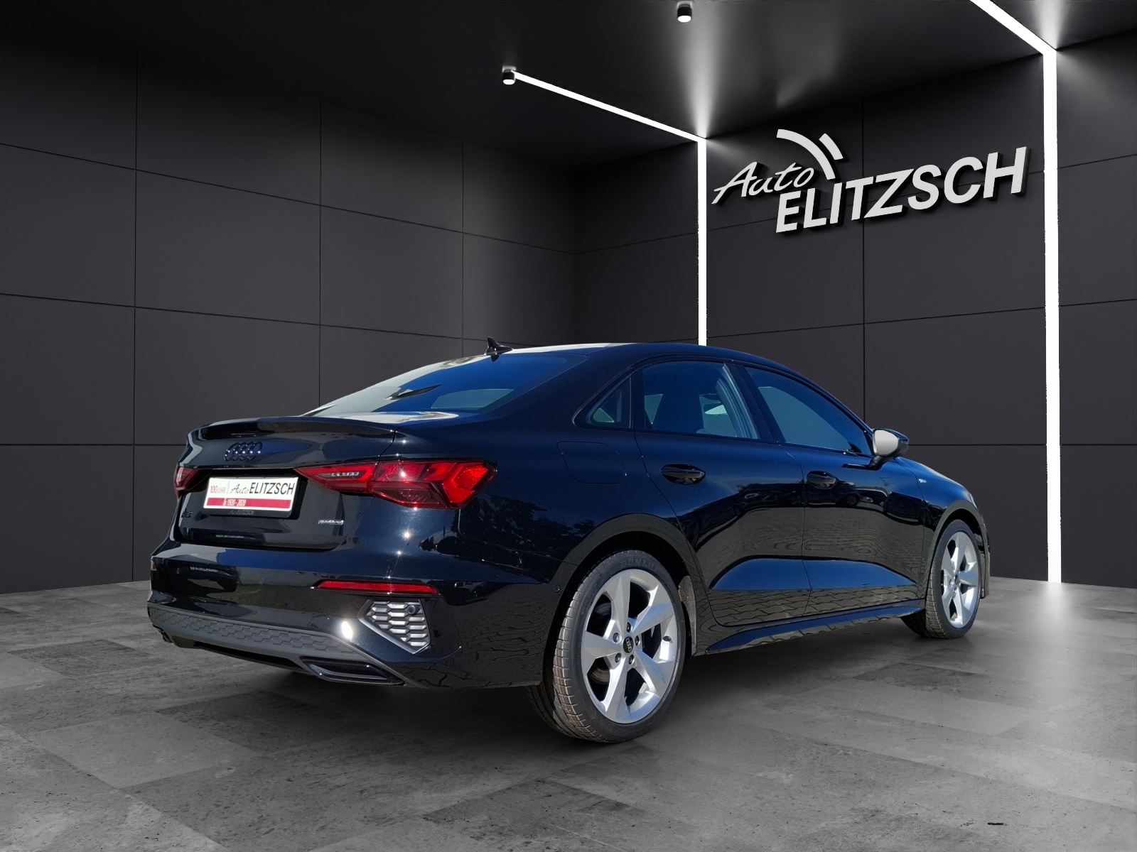 Fahrzeugabbildung Audi A3 Limousine 40 TFSI quattro S-line S-tronic Matrix Navi AVC ACC