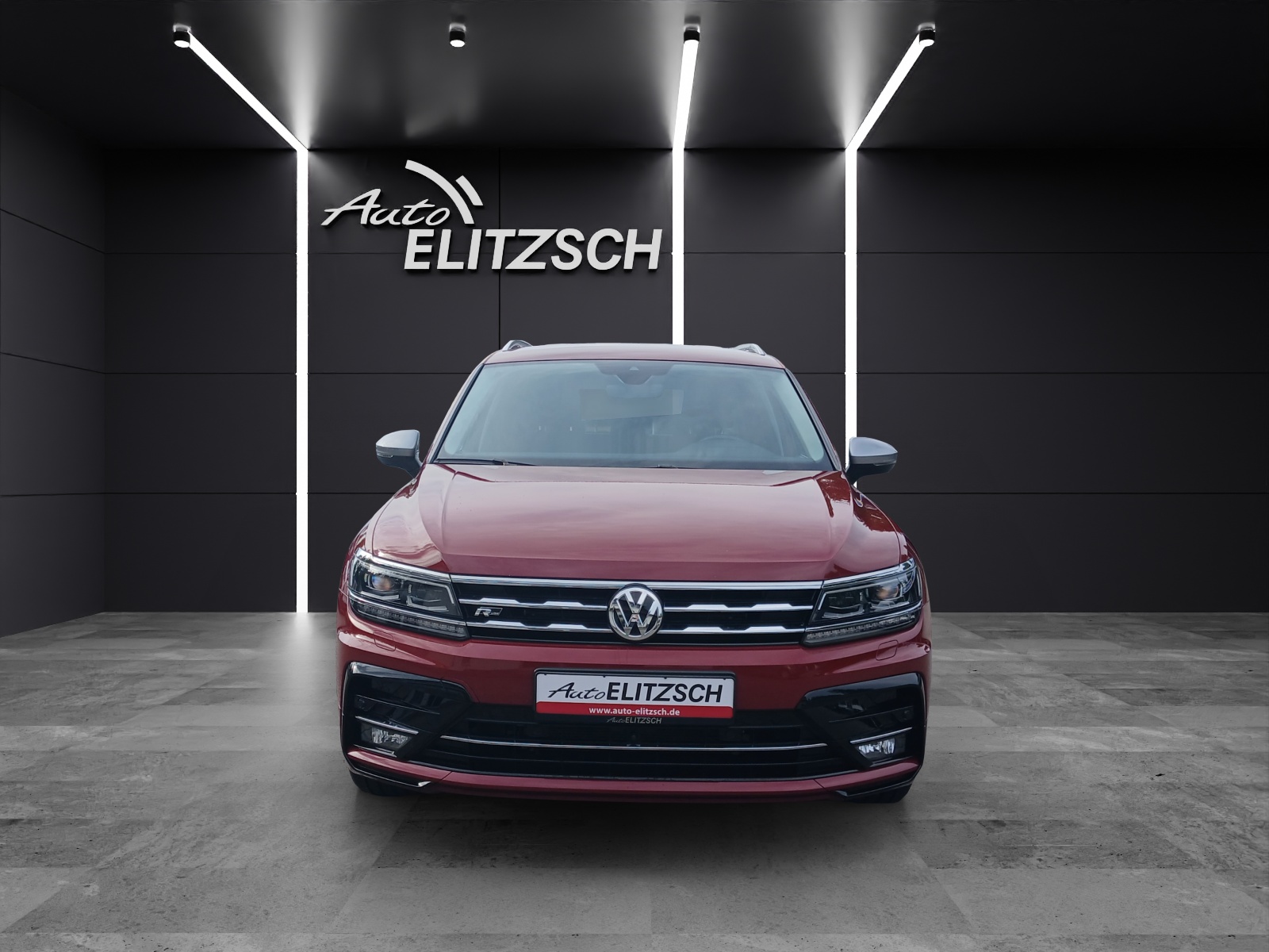 Fahrzeugabbildung Volkswagen Tiguan Allspace TSI 4M R-Line Highline LED AHK Navi AID ACC RFK HUD SHZ 19