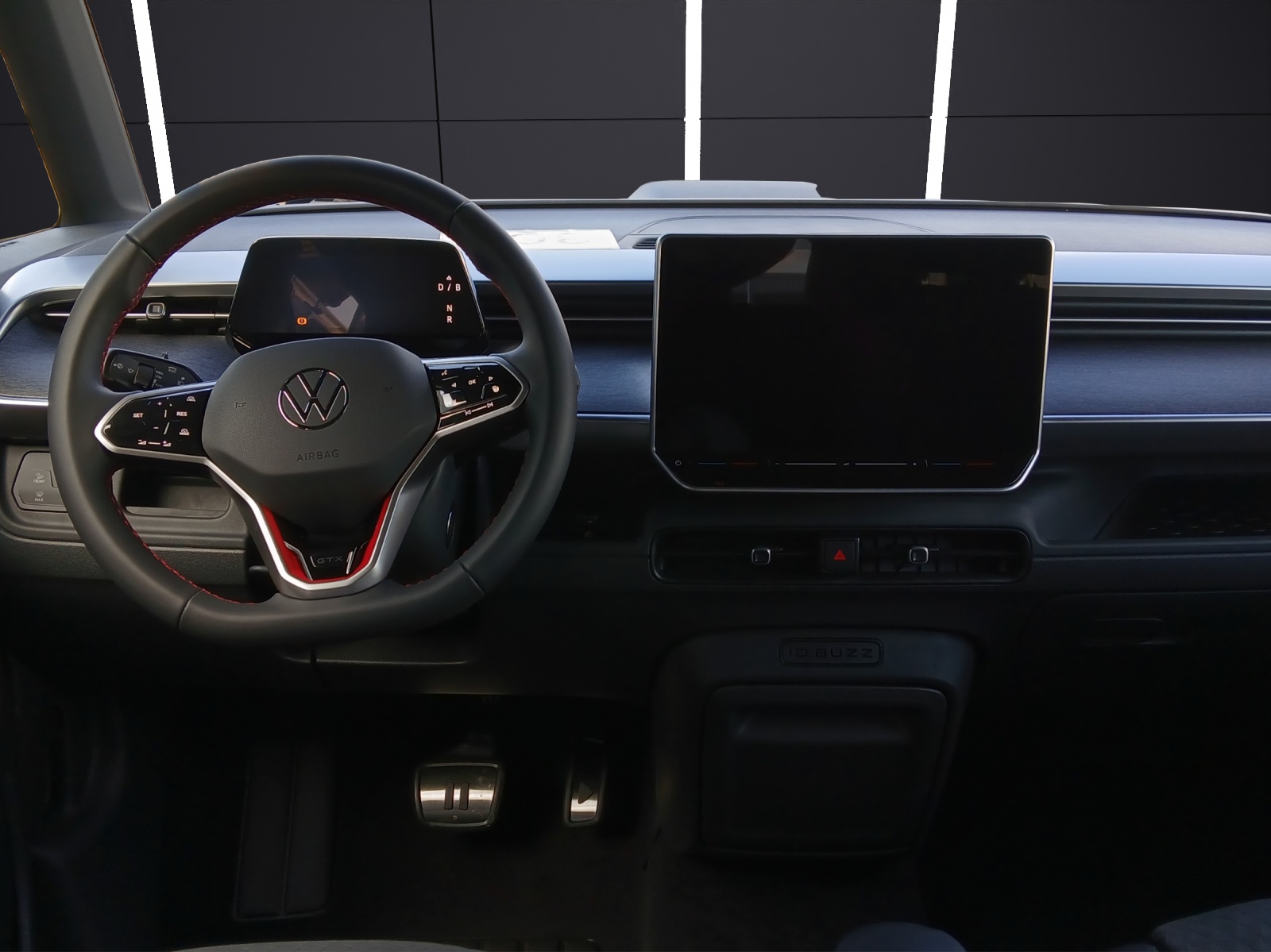 Fahrzeugabbildung Volkswagen ID. Buzz GTX 250 kW 4M IQ. Light, AHK, NAVI, ACC uvm