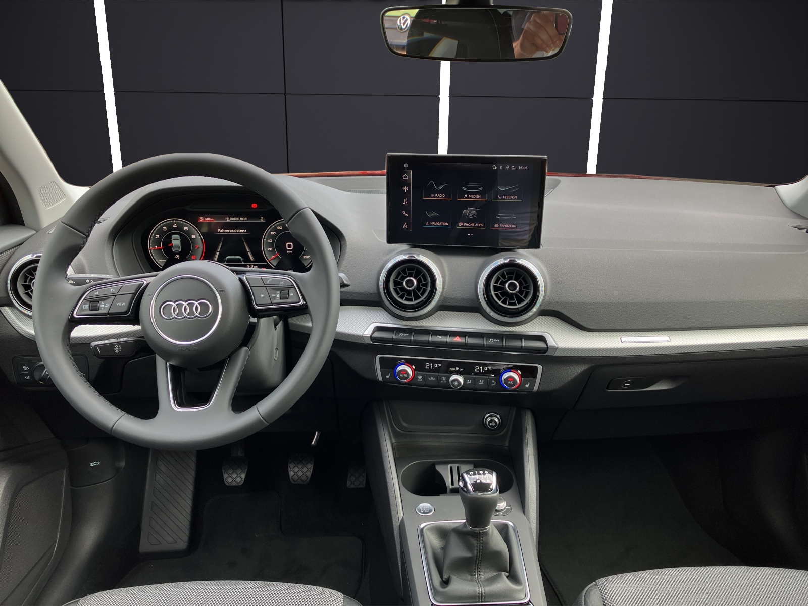 Fahrzeugabbildung Audi Q2 35 TFSI advanced, MatrixLED, virtual cockpit plus