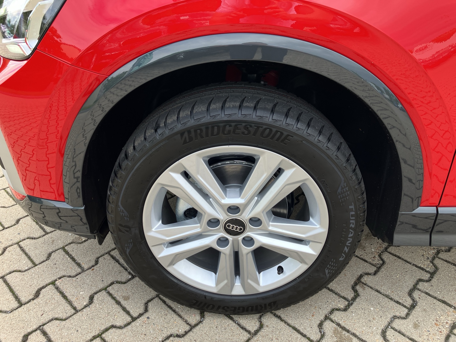 Fahrzeugabbildung Audi Q2 35 TFSI advanced, MatrixLED, virtual cockpit plus