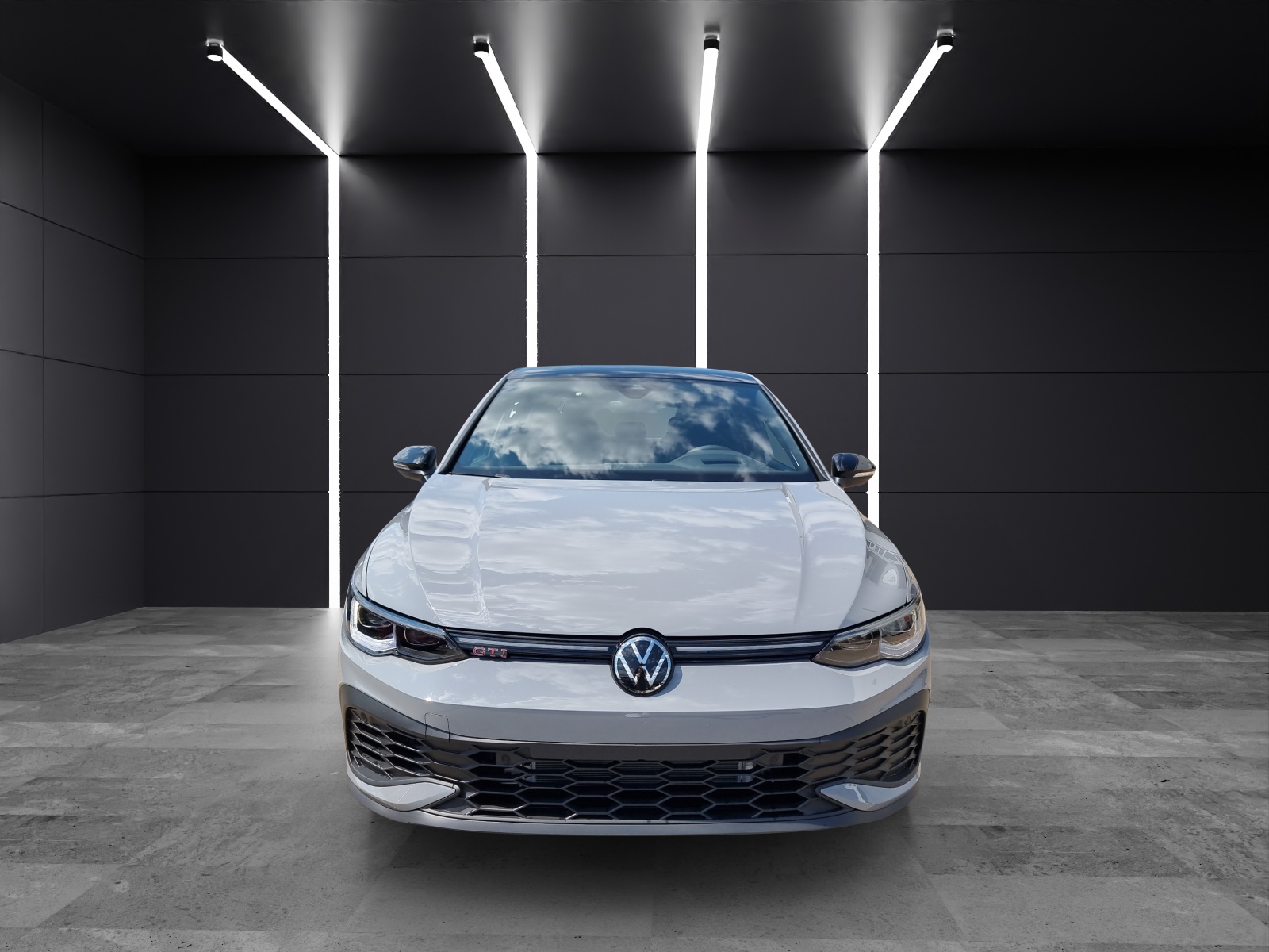 Fahrzeugabbildung Volkswagen Golf VIII GTI Clubsport Akrapovic Matrix Pano H/K NaviAID ACC