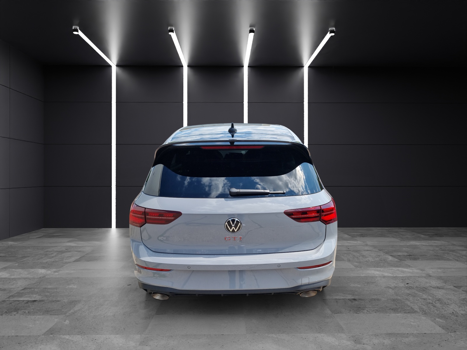 Fahrzeugabbildung Volkswagen Golf VIII GTI Clubsport Akrapovic Matrix Pano H/K NaviAID ACC