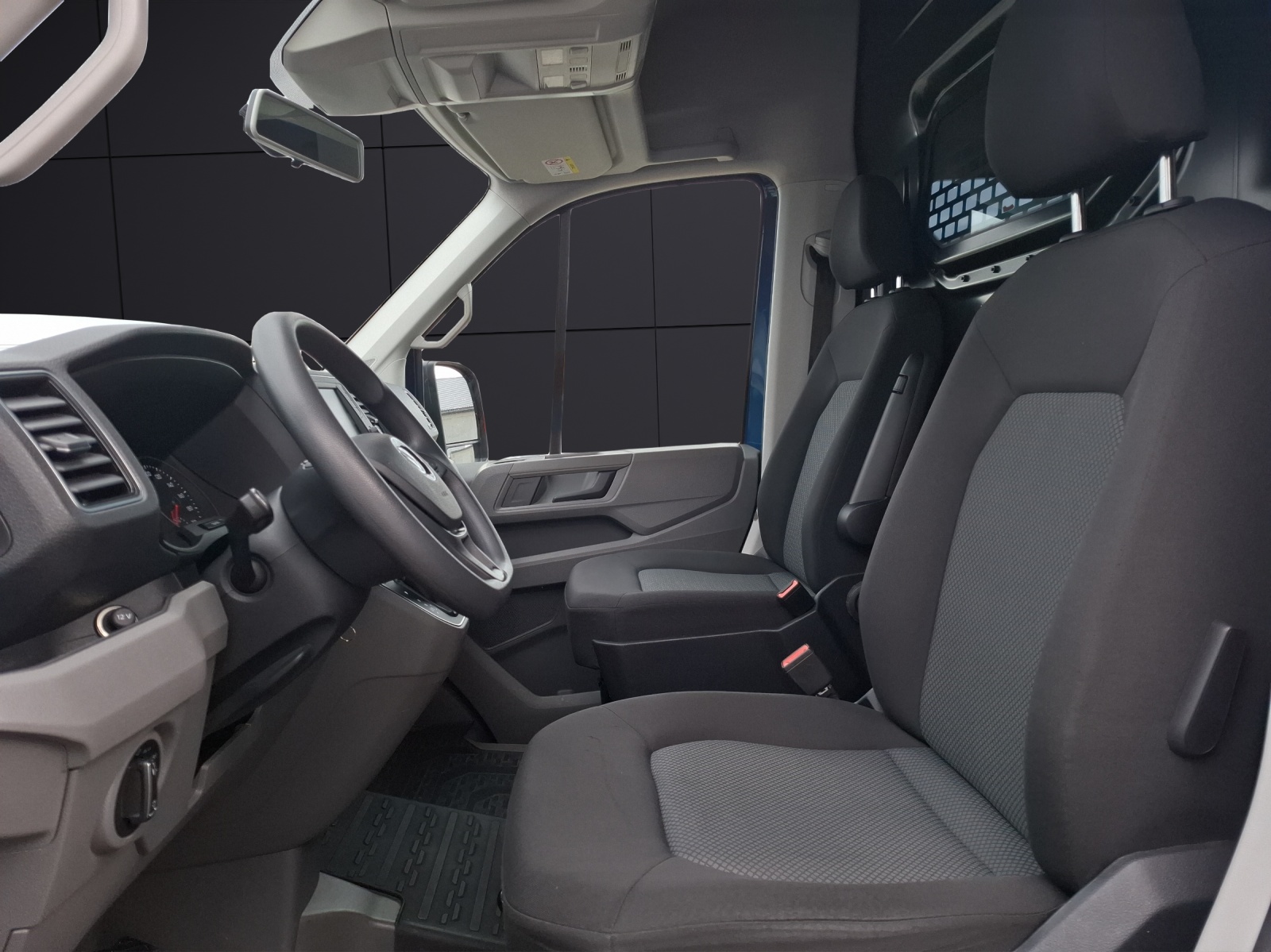 Fahrzeugabbildung Volkswagen Crafter Kasten 35 MR HD DSG LED NAVI KLIMA ACC PDC SHZ