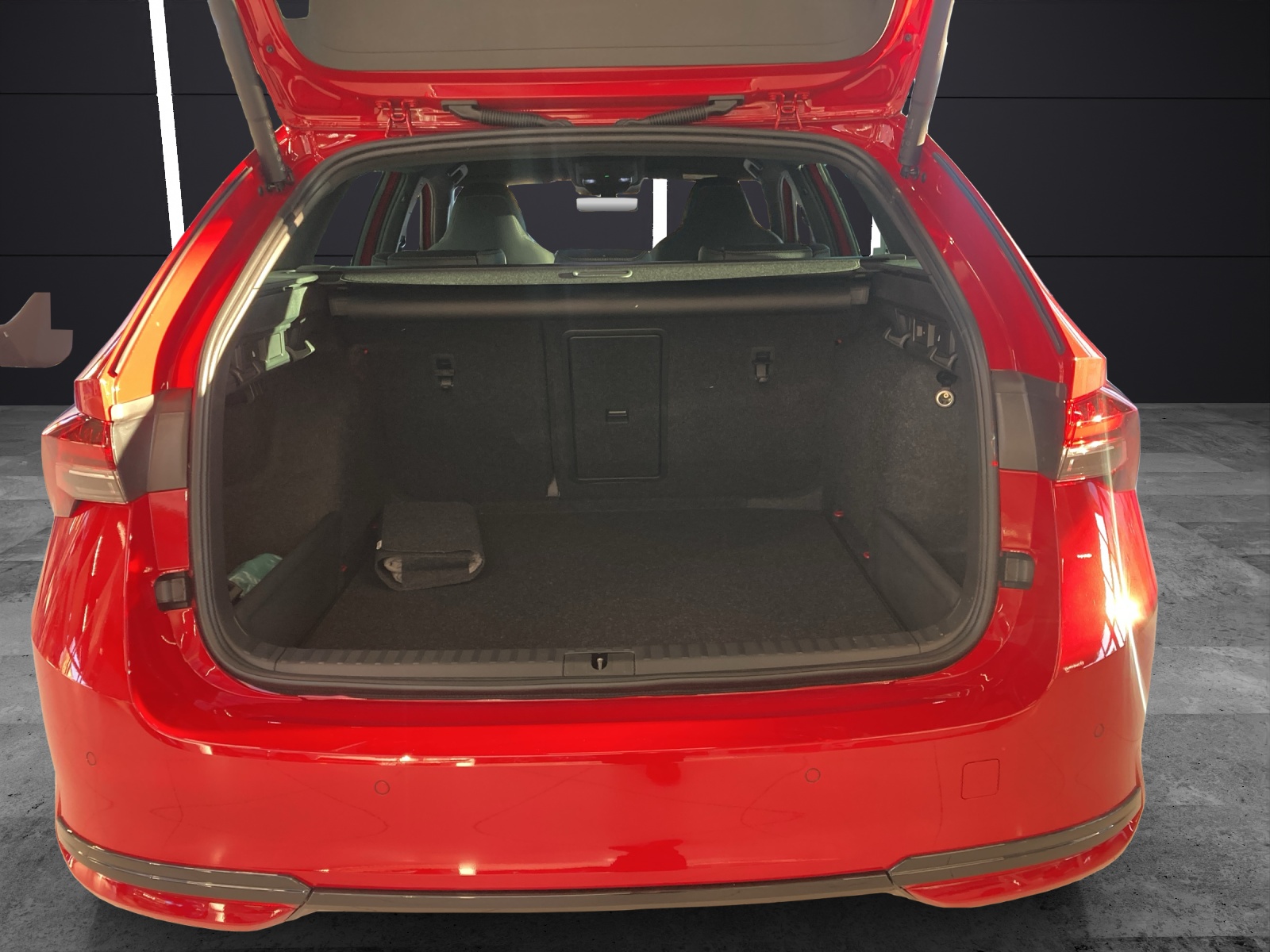 Fahrzeugabbildung SKODA Octavia Combi 2.0 TSI Sportline 4x4 DSG AHZV MATRIX AREA VIEW NAVI