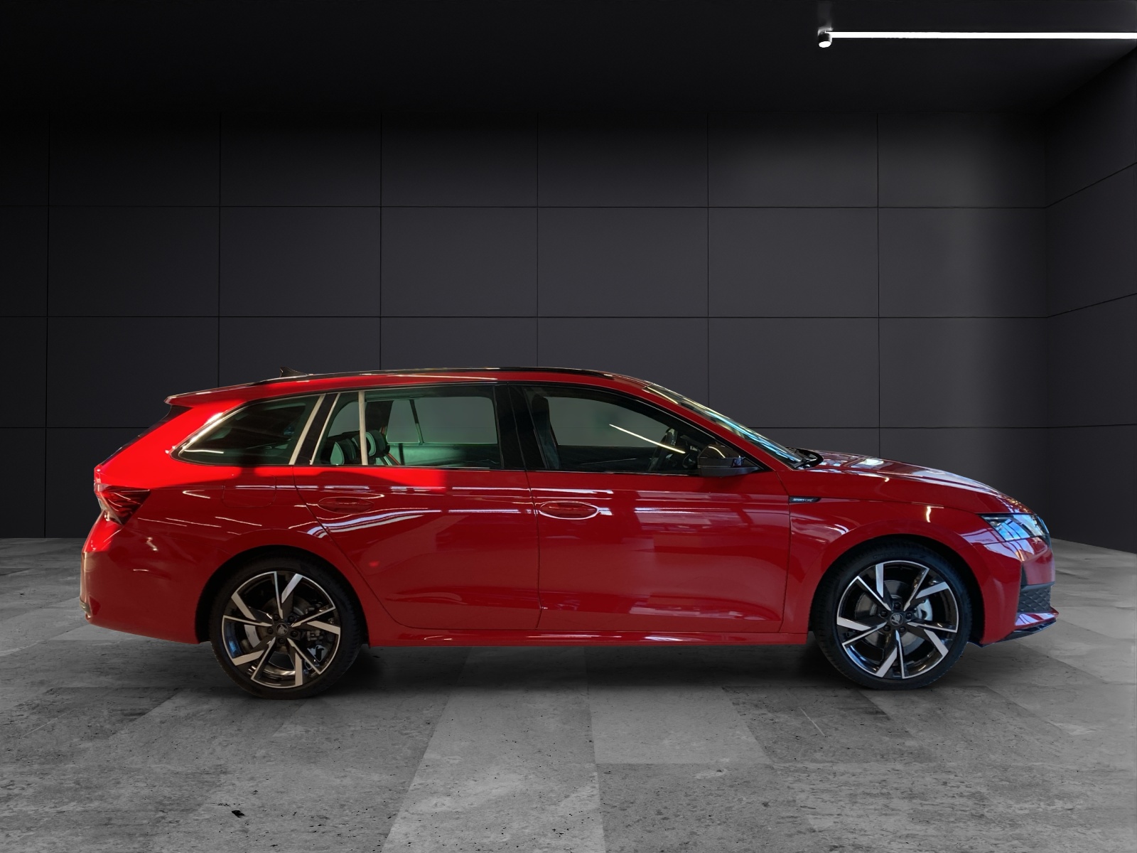 Fahrzeugabbildung SKODA Octavia Combi 2.0 TSI Sportline 4x4 DSG AHZV MATRIX AREA VIEW NAVI