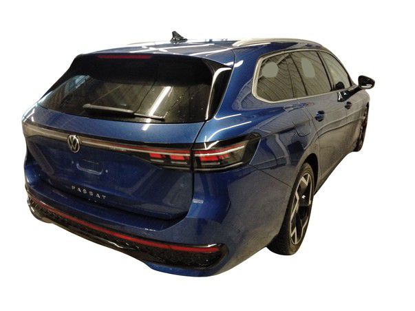 Fahrzeugabbildung Volkswagen Passat Variant TDI R-line DSG Standhzg. Matrix AHK Navi AID HUD ACC RFK SH