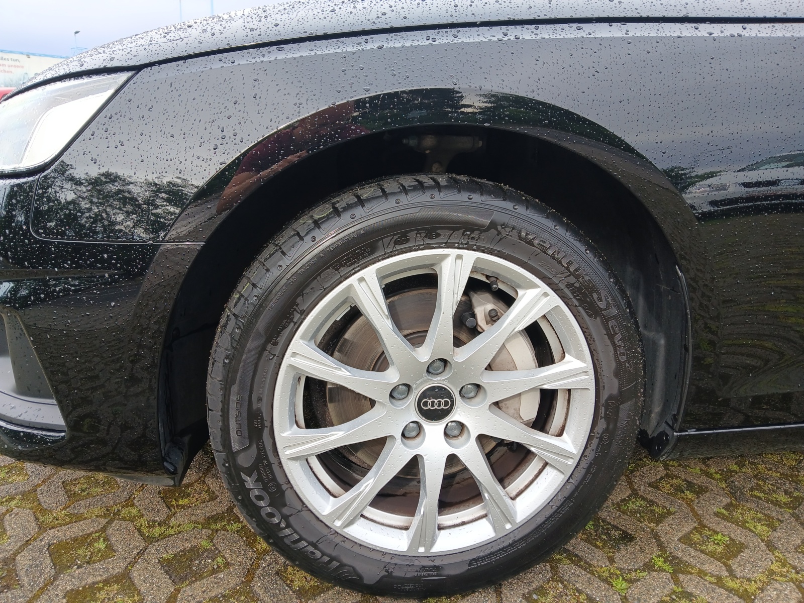 Fahrzeugabbildung Audi A4 Avant 40 TDI basis S-tronic Navi GRA PDC SH LM