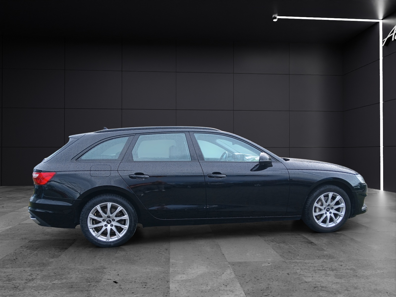Fahrzeugabbildung Audi A4 Avant 40 TDI basis S-tronic Navi GRA PDC SH LM