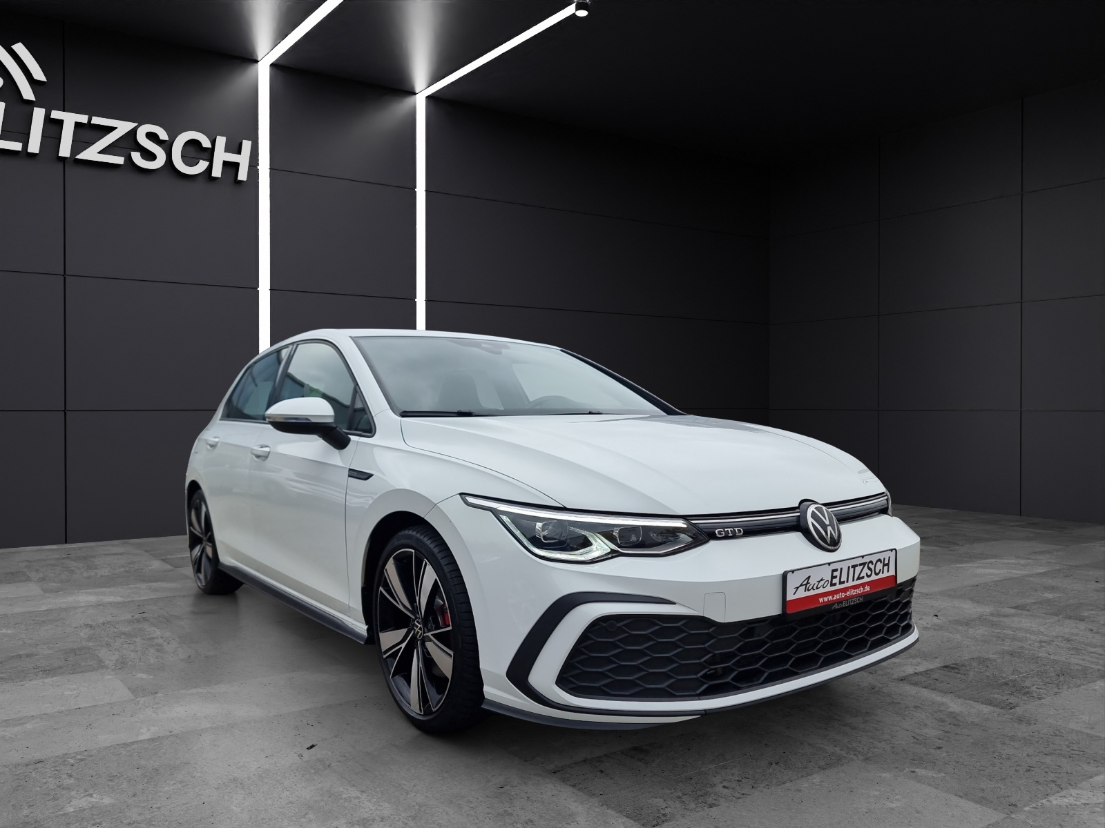 Fahrzeugabbildung Volkswagen Golf VIII GTD Business DSG LED+ ACC 18