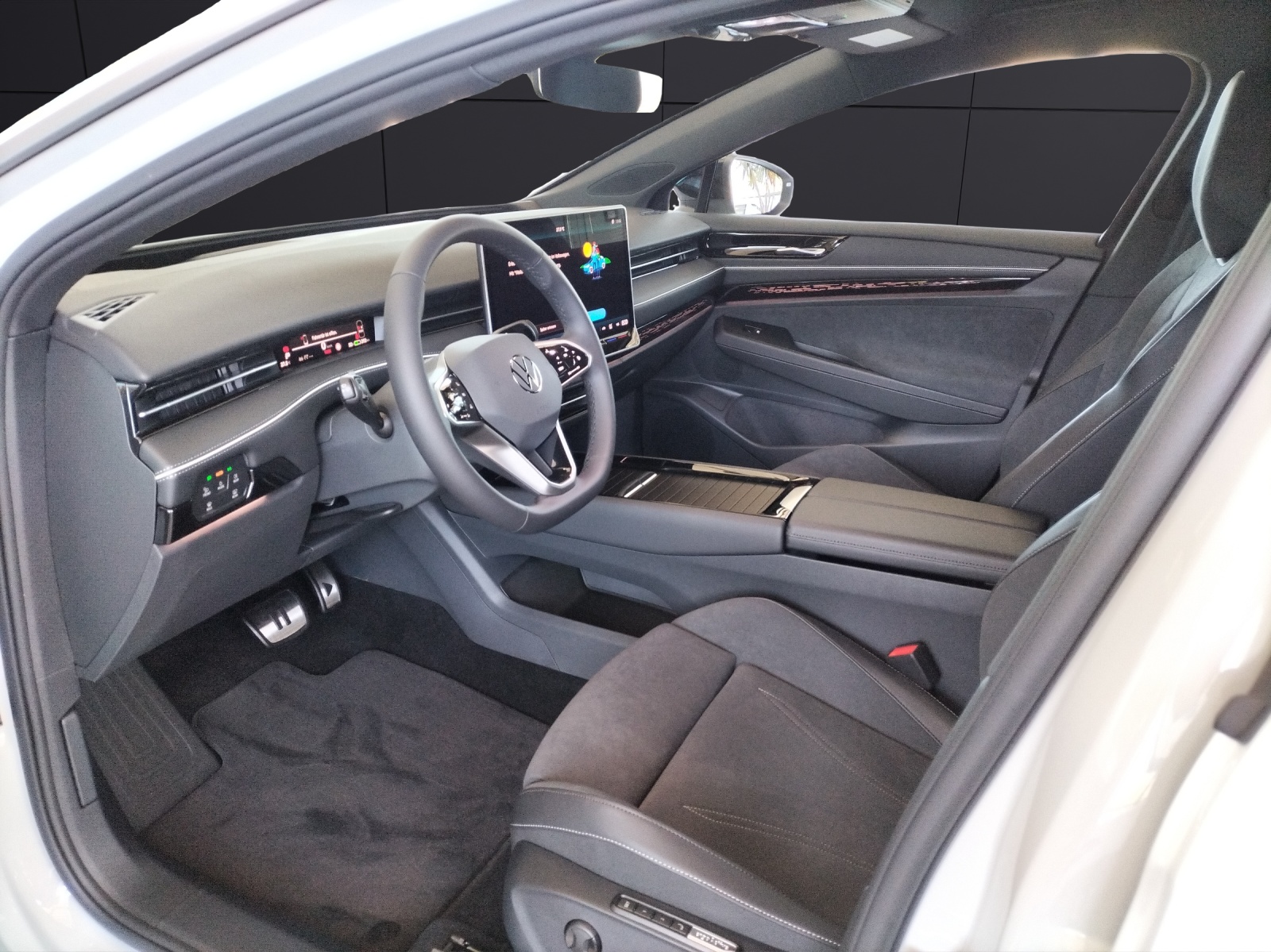 Fahrzeugabbildung Volkswagen ID.7 Tourer Pro S 210 kW