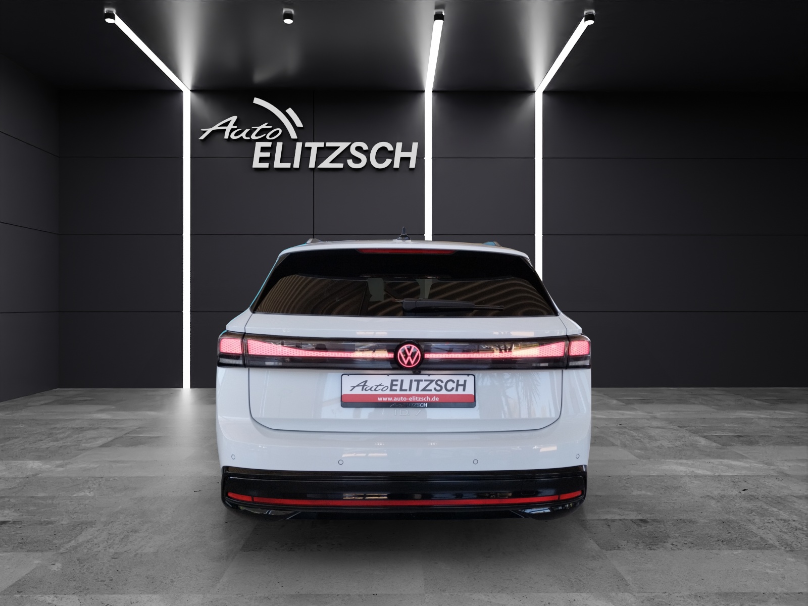 Fahrzeugabbildung Volkswagen ID.7 Tourer Pro S 210 kW
