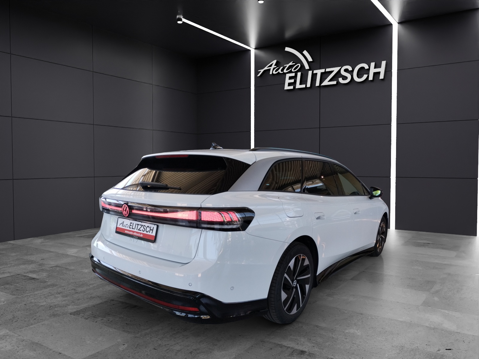 Fahrzeugabbildung Volkswagen ID.7 Tourer Pro S 210 kW