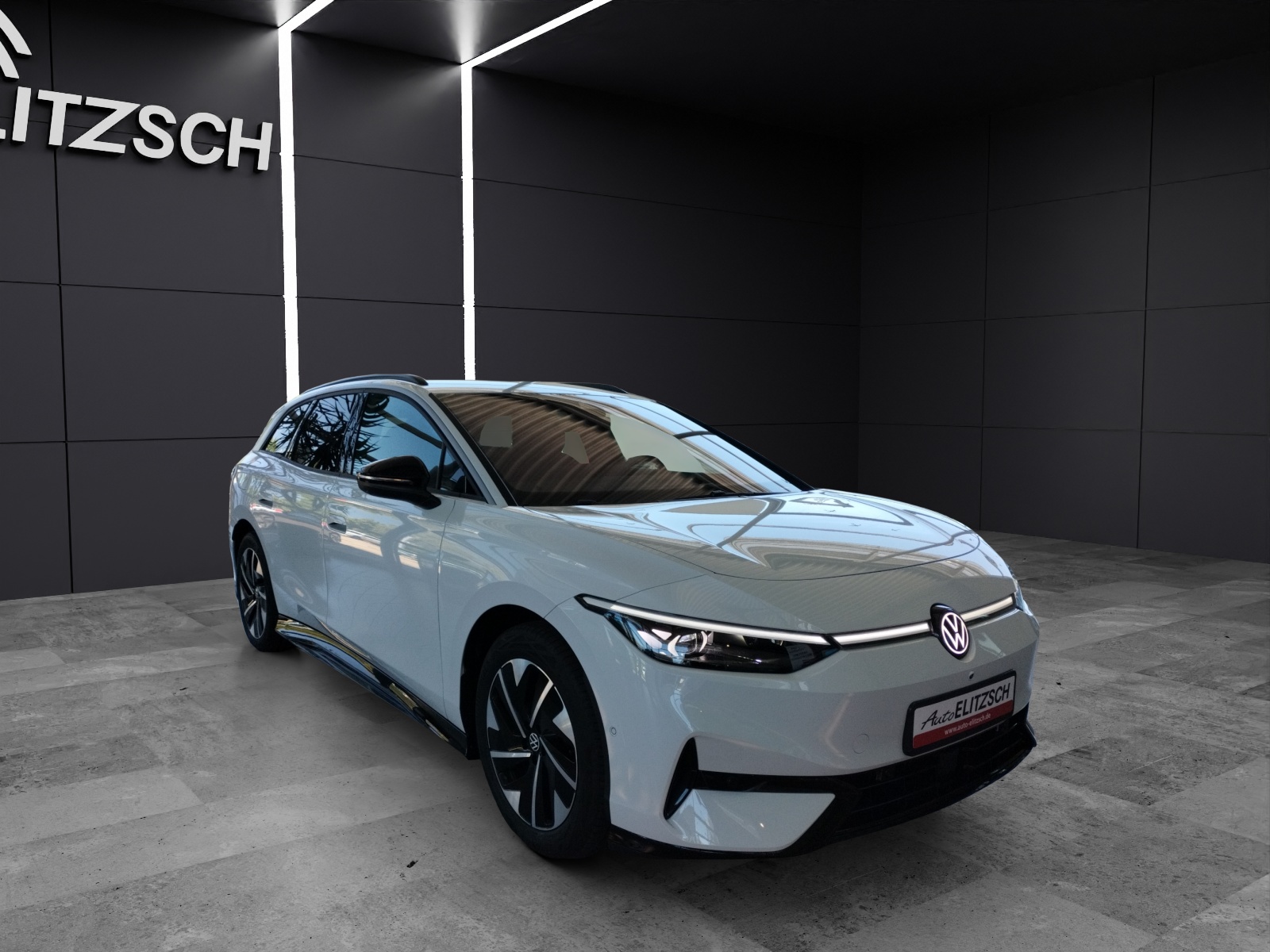 Fahrzeugabbildung Volkswagen ID.7 Tourer Pro S 210 kW