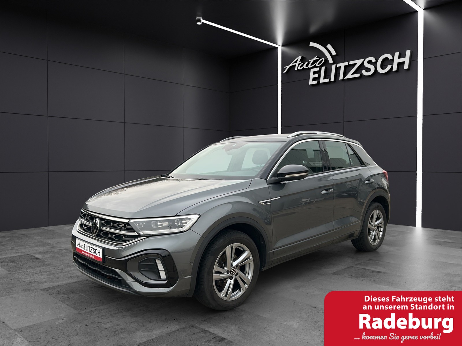 Volkswagen T-Roc R-Line TSI DSG IQ.Light ACC STH SH LRHzg RearView Navi Klima