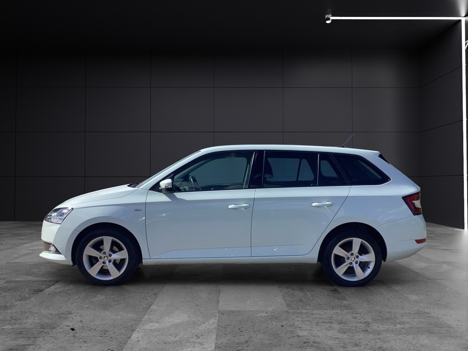 Fahrzeugabbildung SKODA Fabia Combi TSI Soleil LED Navi ACC RFK SHZ