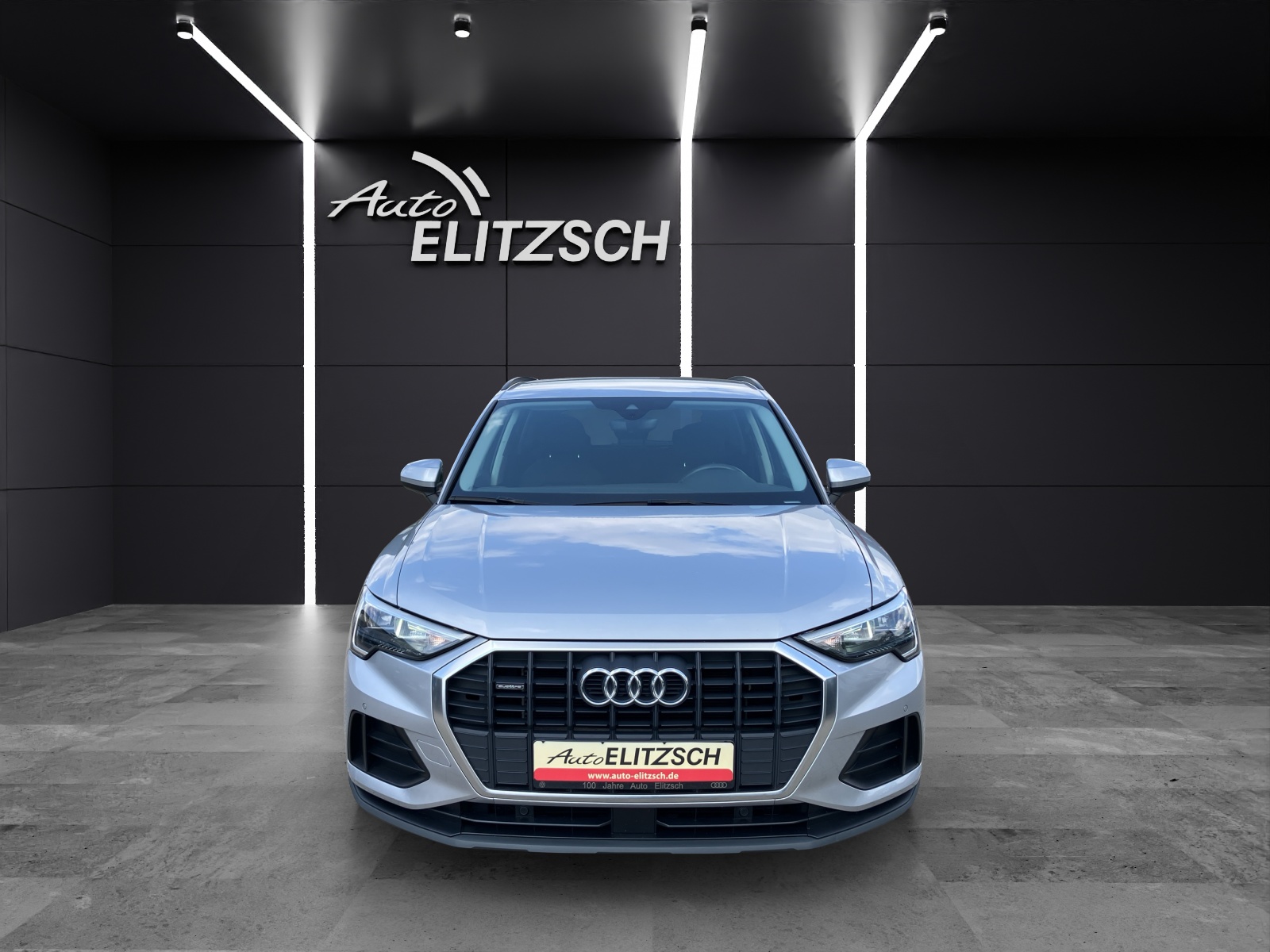 Fahrzeugabbildung Audi Q3 40 TFSI quattro S-tronic LED 18