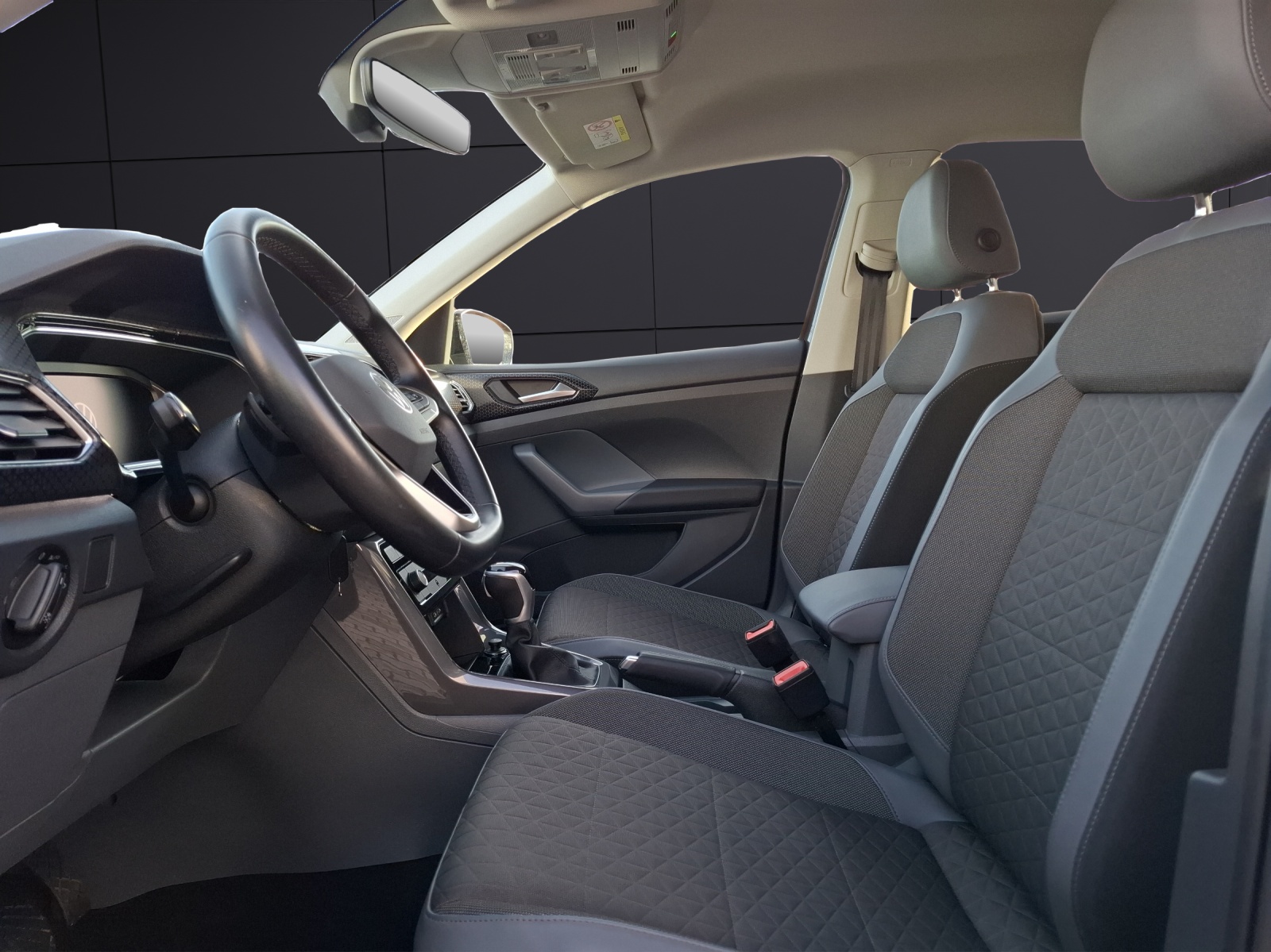 Fahrzeugabbildung Volkswagen T-Cross TSI Style DSG LED AID ACC Park-Assist SH LM