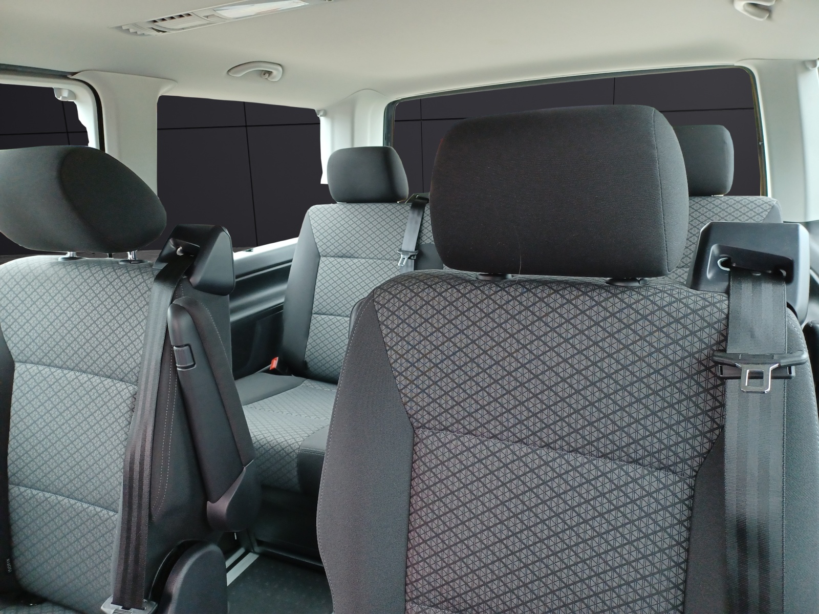 Fahrzeugabbildung Volkswagen T6 Multivan T6.1 TDI Family KLIMA VORB. AHK PDC DAB