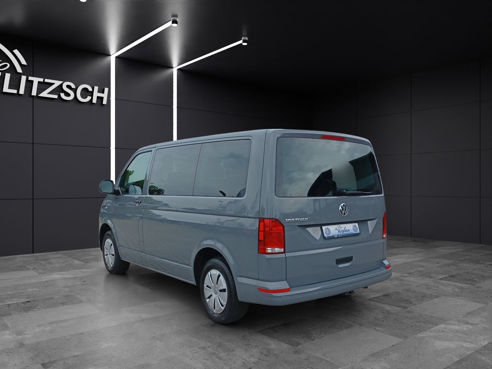 Fahrzeugabbildung Volkswagen T6 Multivan T6.1 TDI Family KLIMA VORB. AHK PDC DAB