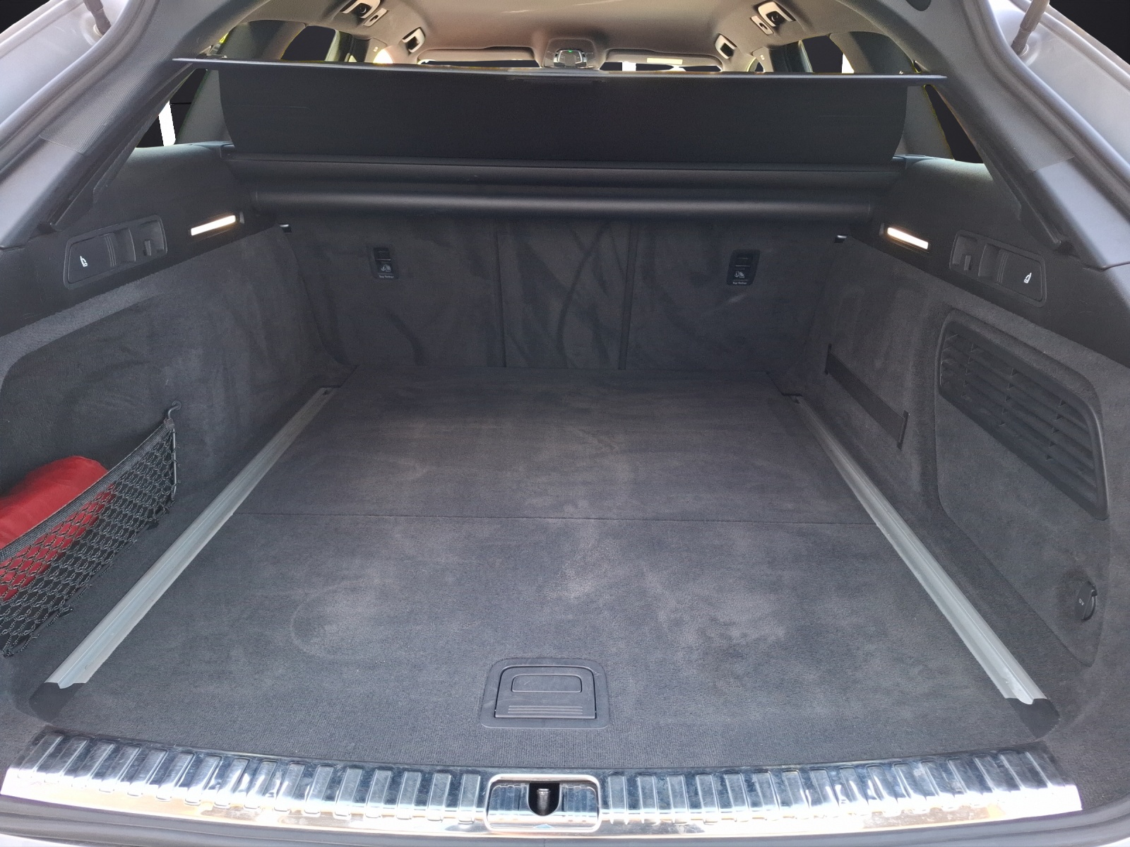 Fahrzeugabbildung Audi A6 Avant 50 TDI sport quattro Matrix Navi AVC ACC SH 19