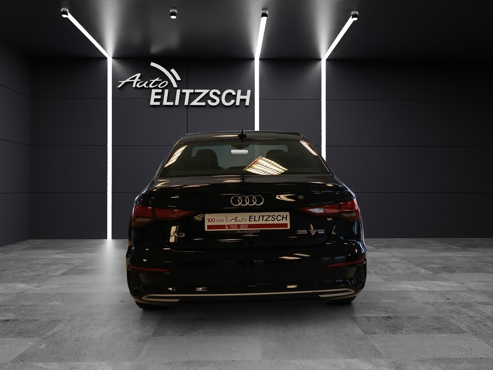 Fahrzeugabbildung Audi A3 Limousine 35 TFSI advanced S-tronic Navi AVC ACC PDC SH 17