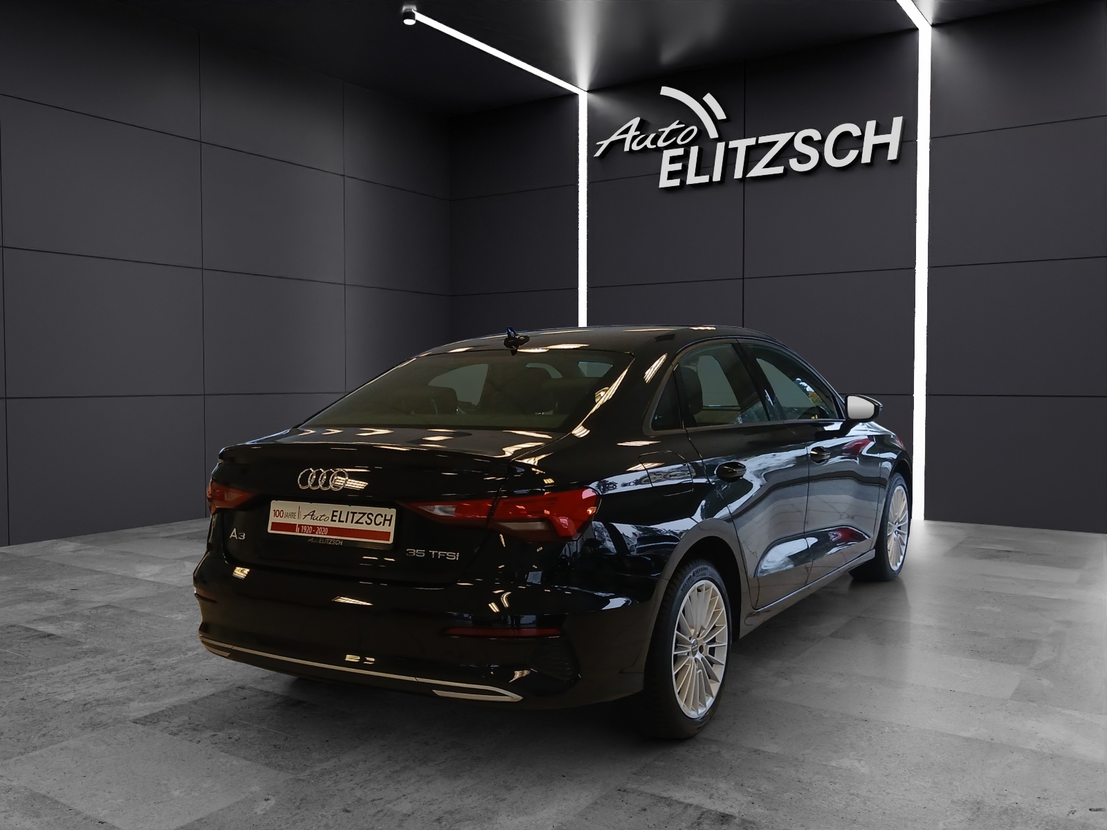 Fahrzeugabbildung Audi A3 Limousine 35 TFSI advanced S-tronic Navi AVC ACC PDC SH 17