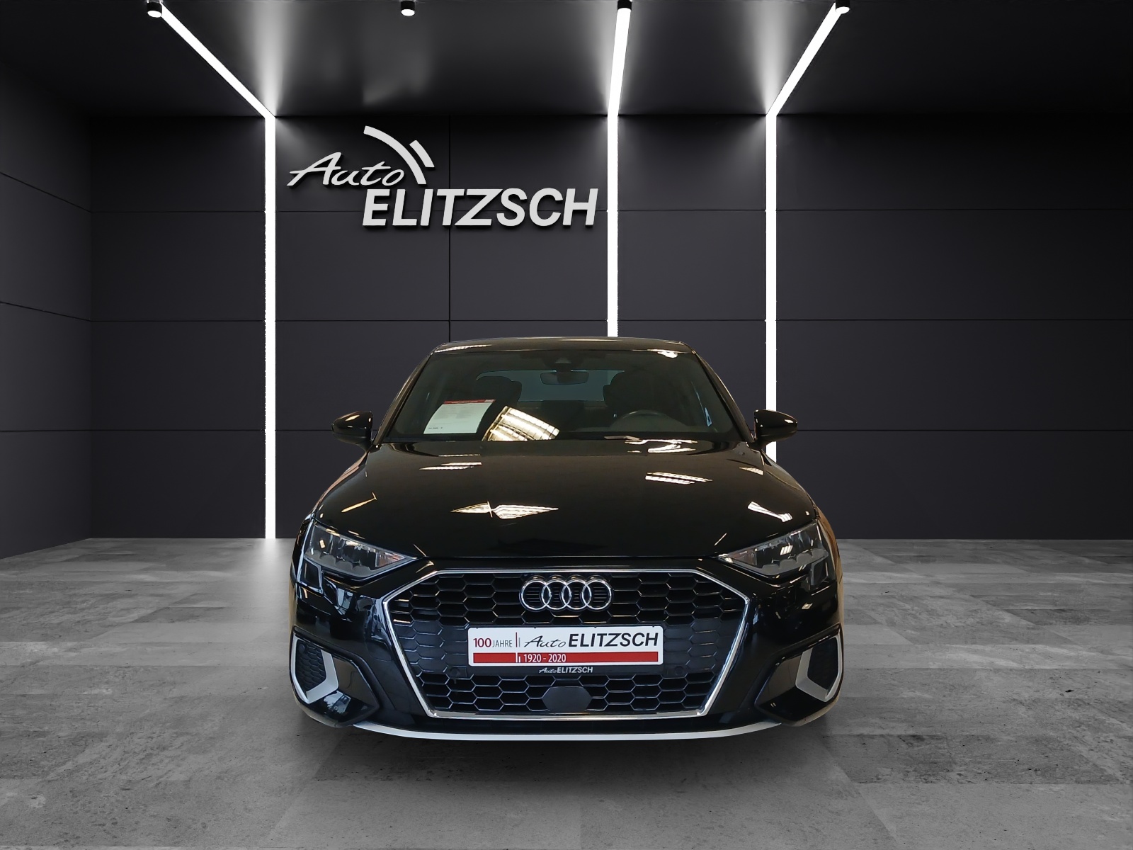 Fahrzeugabbildung Audi A3 Limousine 35 TFSI advanced S-tronic Navi AVC ACC PDC SH 17