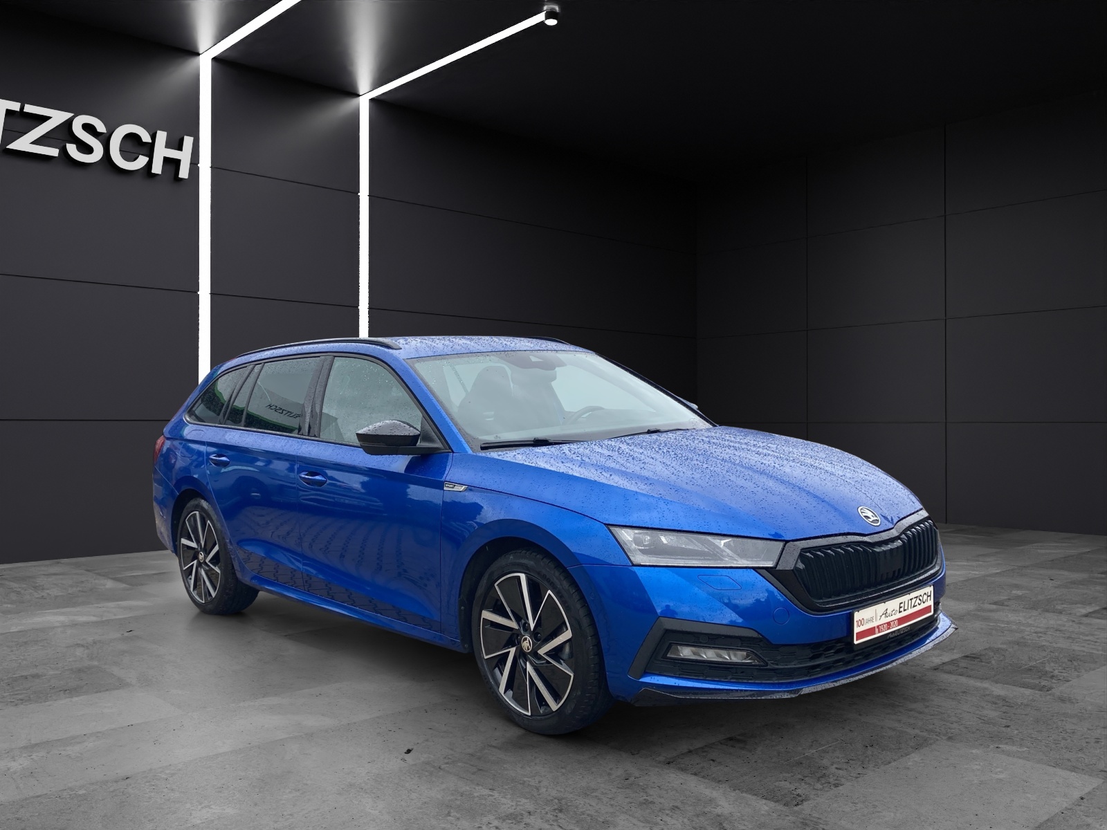 Fahrzeugabbildung SKODA Octavia Combi TDI Sportline DSG STH Matrix Navi HUD ACC RFK SH LM TDI Sportline DSG STH Matrix Navi HUD ACC RFK SH LM