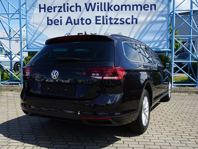 Fahrzeugabbildung Volkswagen Passat Variant BUSINESS DSG LED Navi ACC SH PDC LM