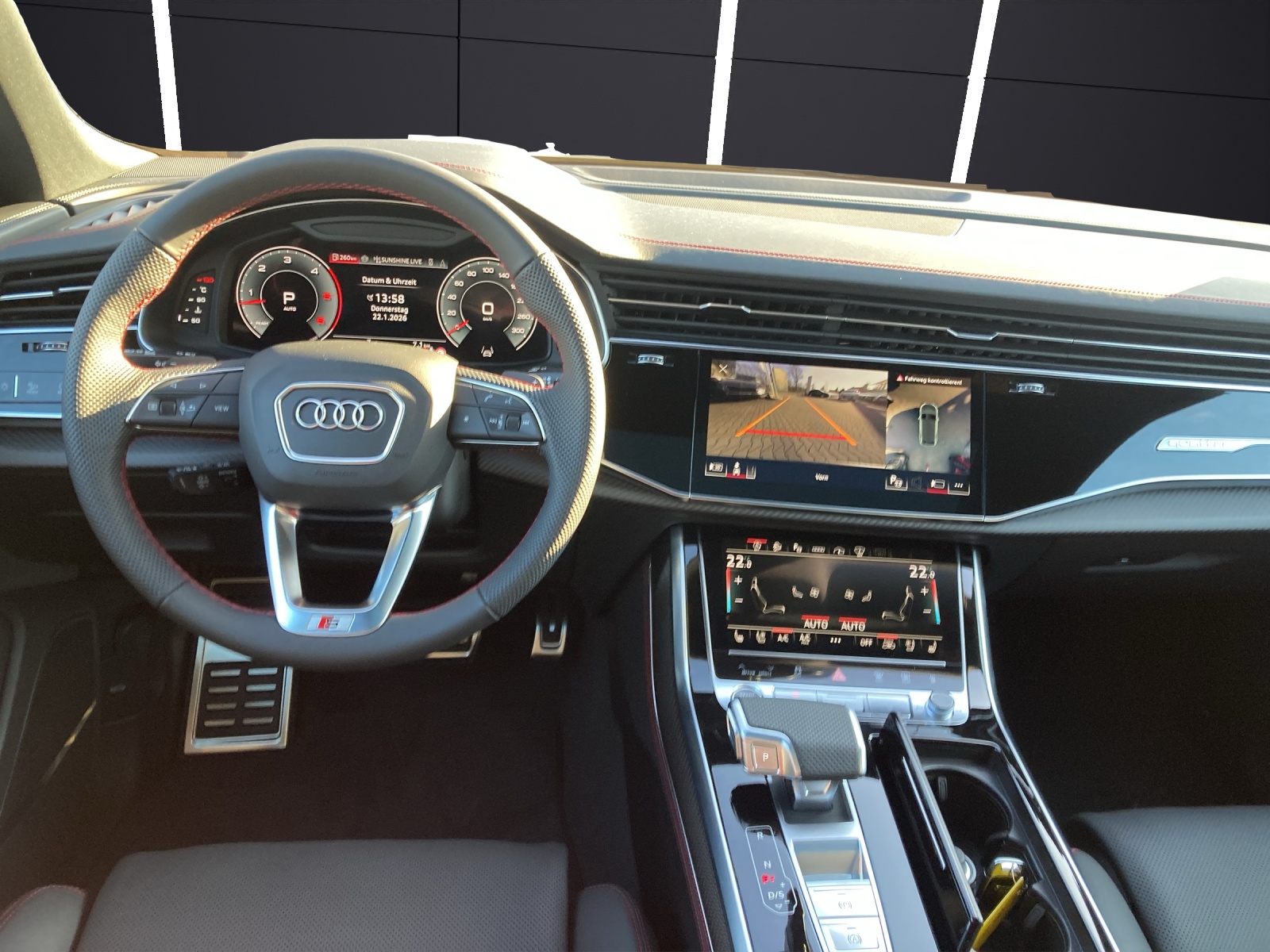 Fahrzeugabbildung Audi Q8 TDI quattro 210 kW
