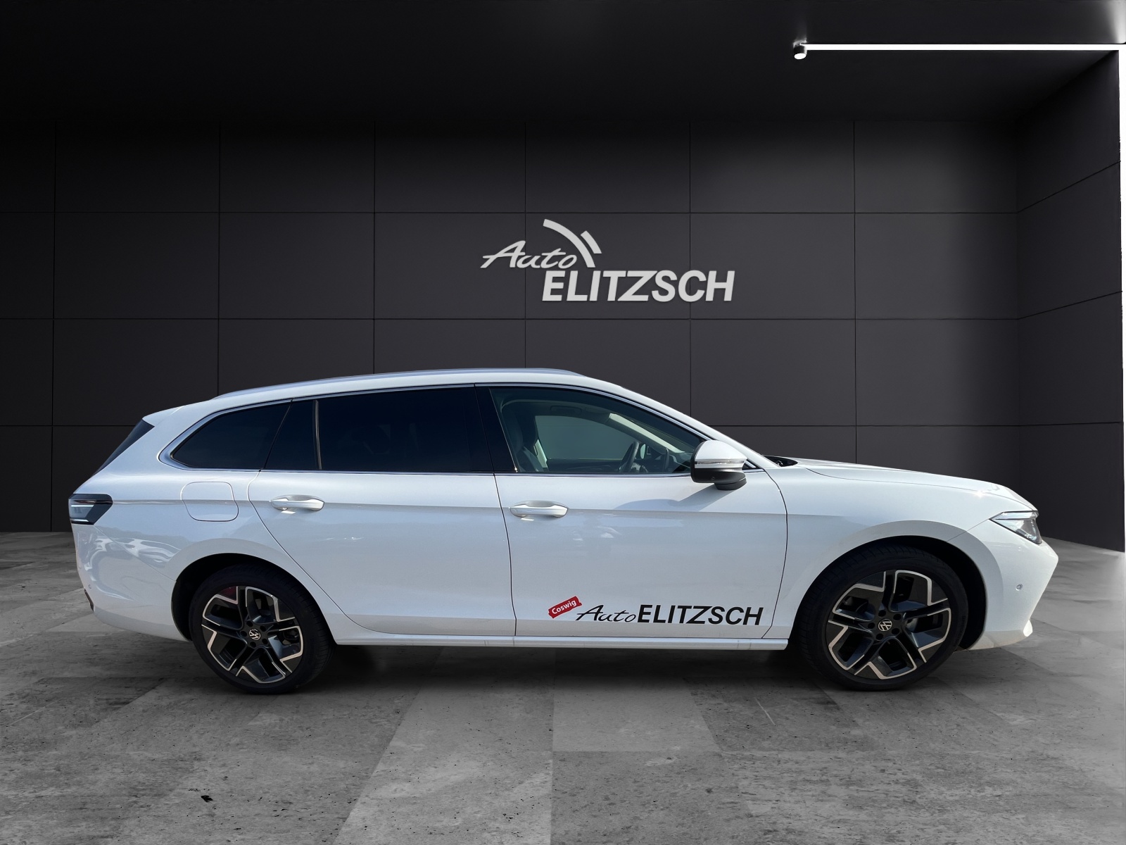 Fahrzeugabbildung Volkswagen Passat 2.0 TDI Elegance DSG LED ACC 18