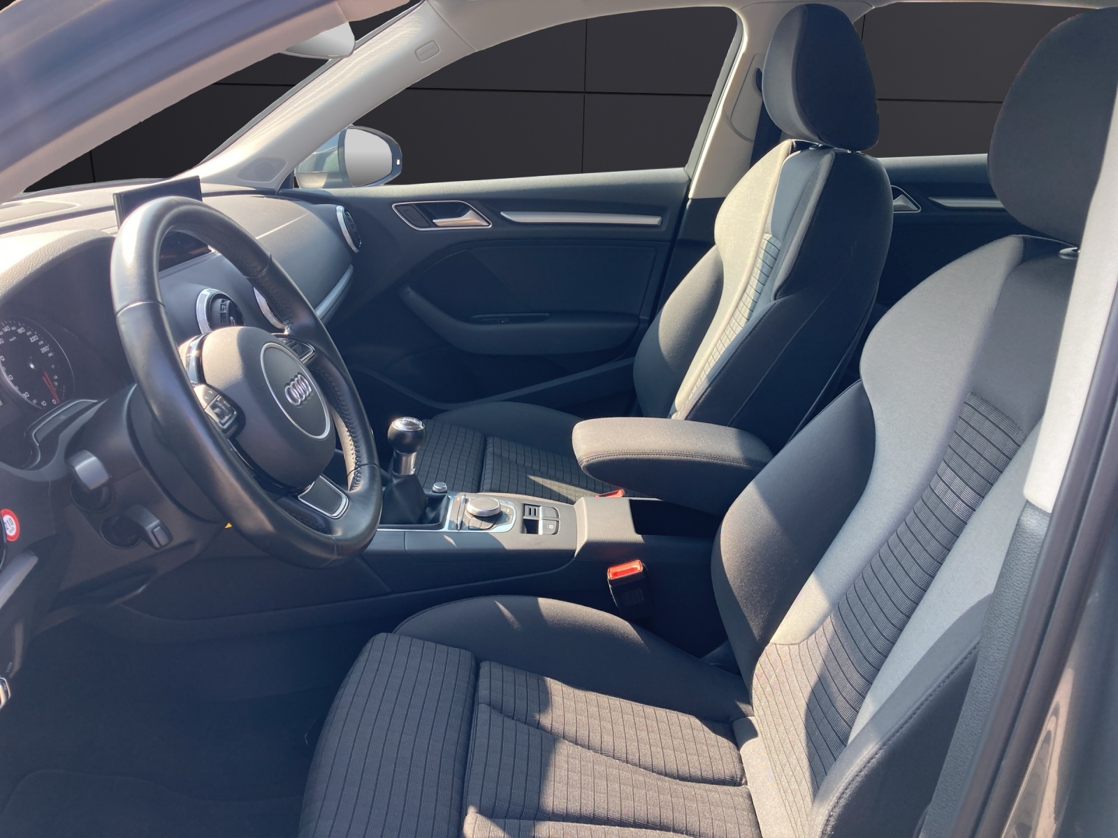 Fahrzeugabbildung Audi A3 Sportback 1.4 TFSI Ambition