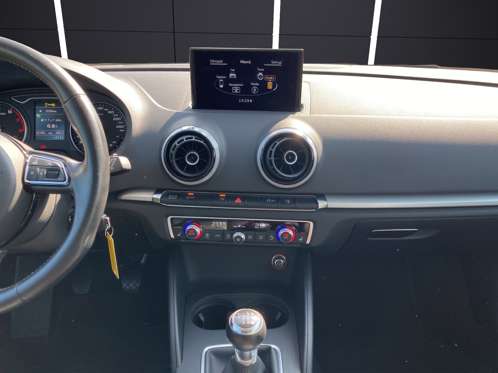 Fahrzeugabbildung Audi A3 Sportback 1.4 TFSI Ambition