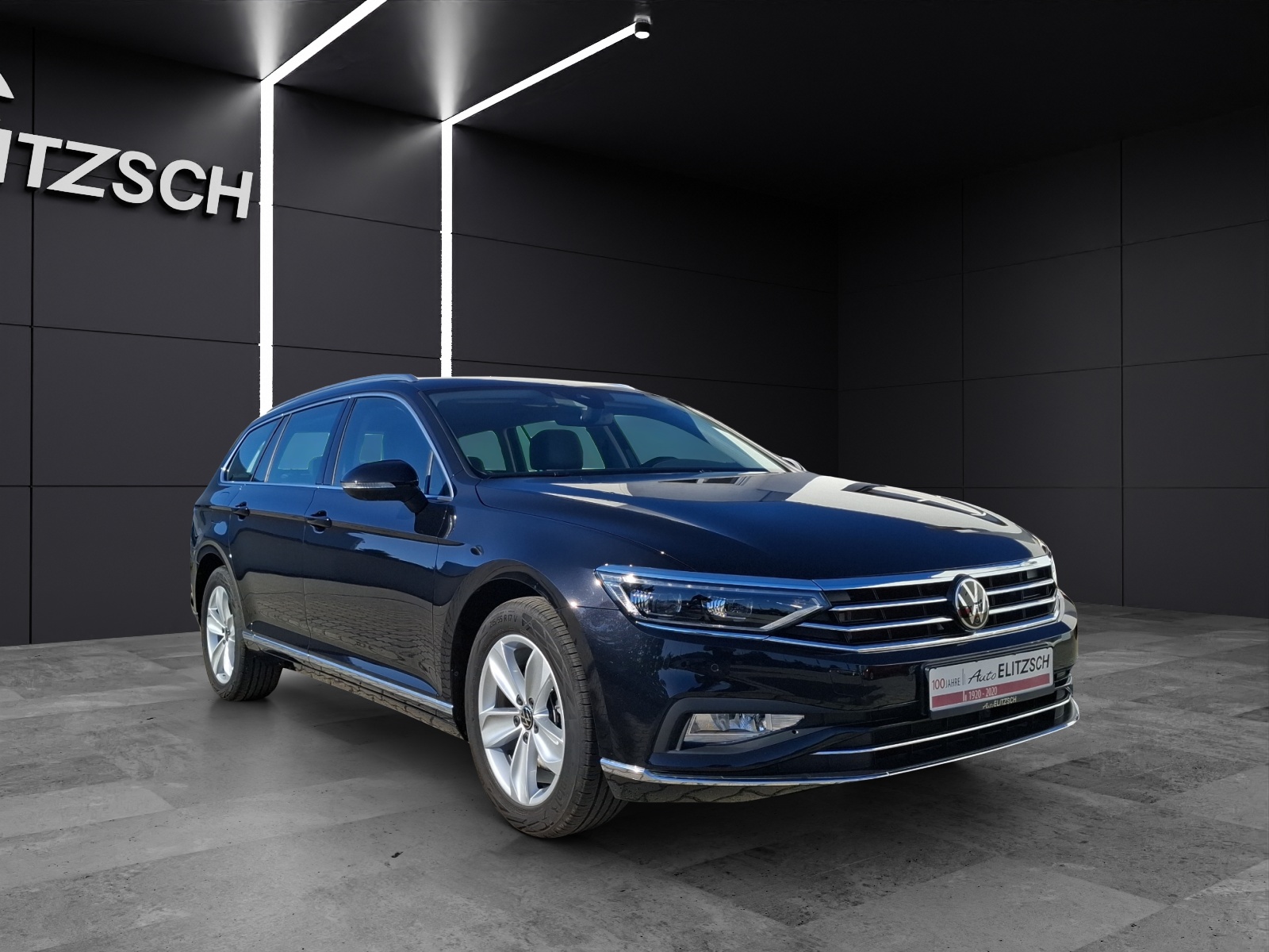 Fahrzeugabbildung Volkswagen Passat Variant TDI Elegance DSG STH Matrix AHK Navi AID ACC RFK SH