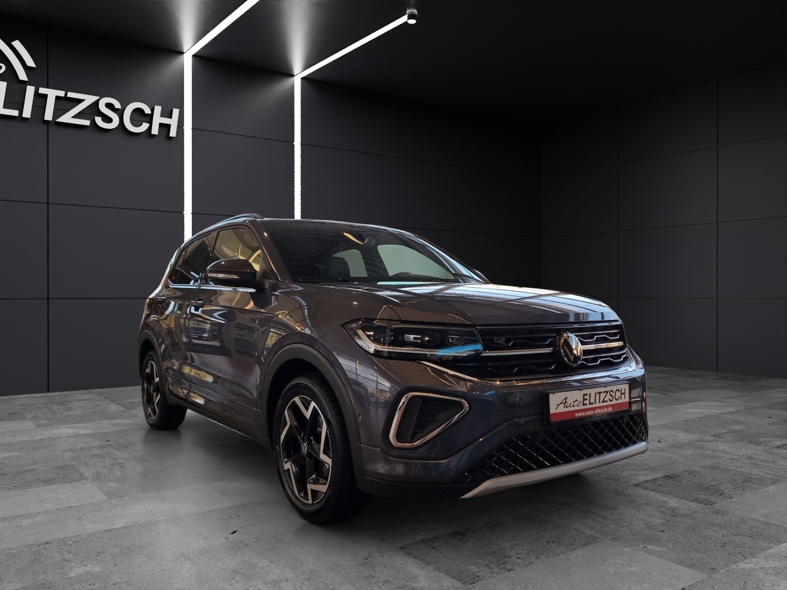 Fahrzeugabbildung Volkswagen T-Cross R-Line LED AHZV DAB ACC